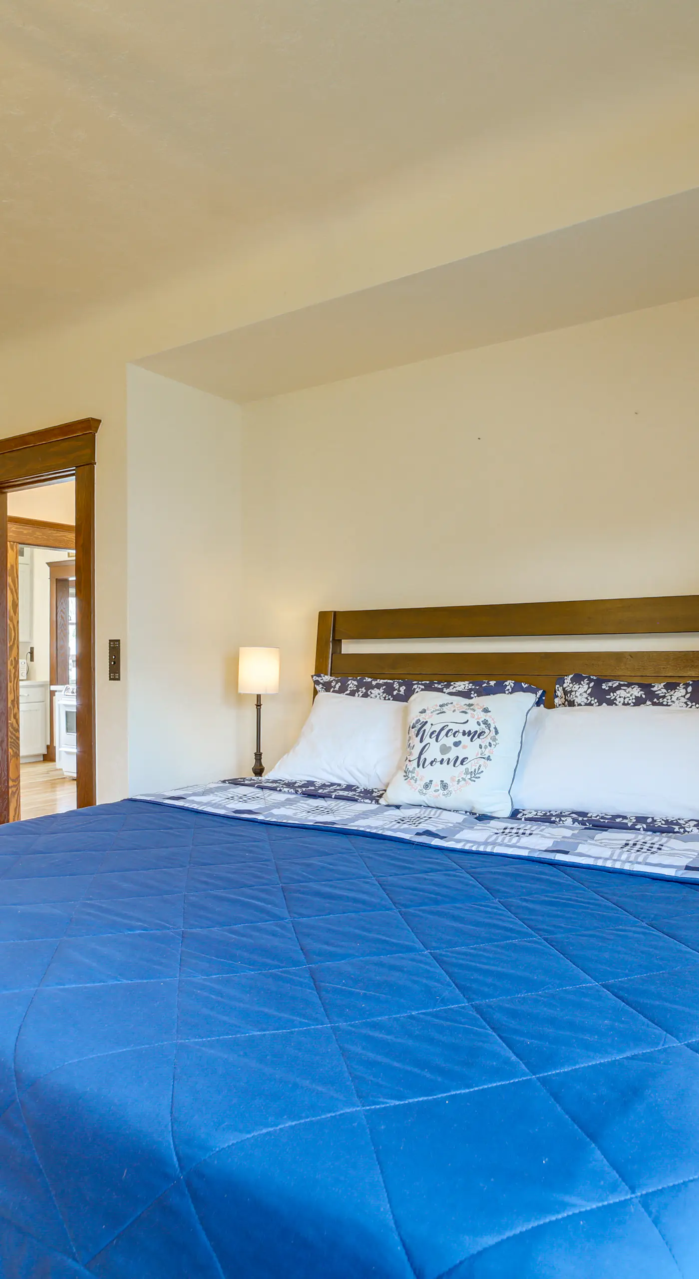 3 Blocks to Plaza! Historic Prescott Gem w/ Grill