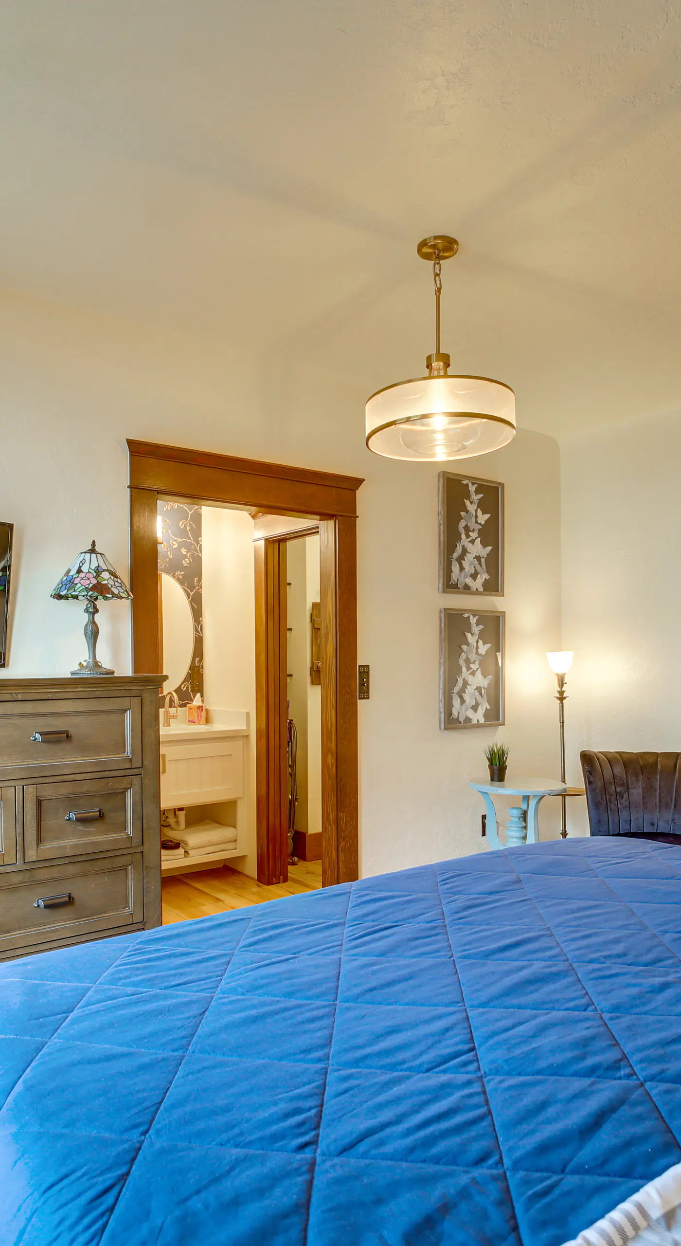 3 Blocks to Plaza! Historic Prescott Gem w/ Grill