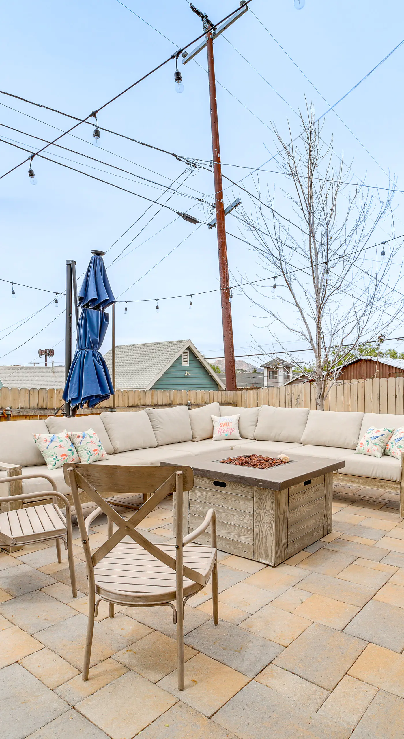 3 Blocks to Plaza! Historic Prescott Gem w/ Grill