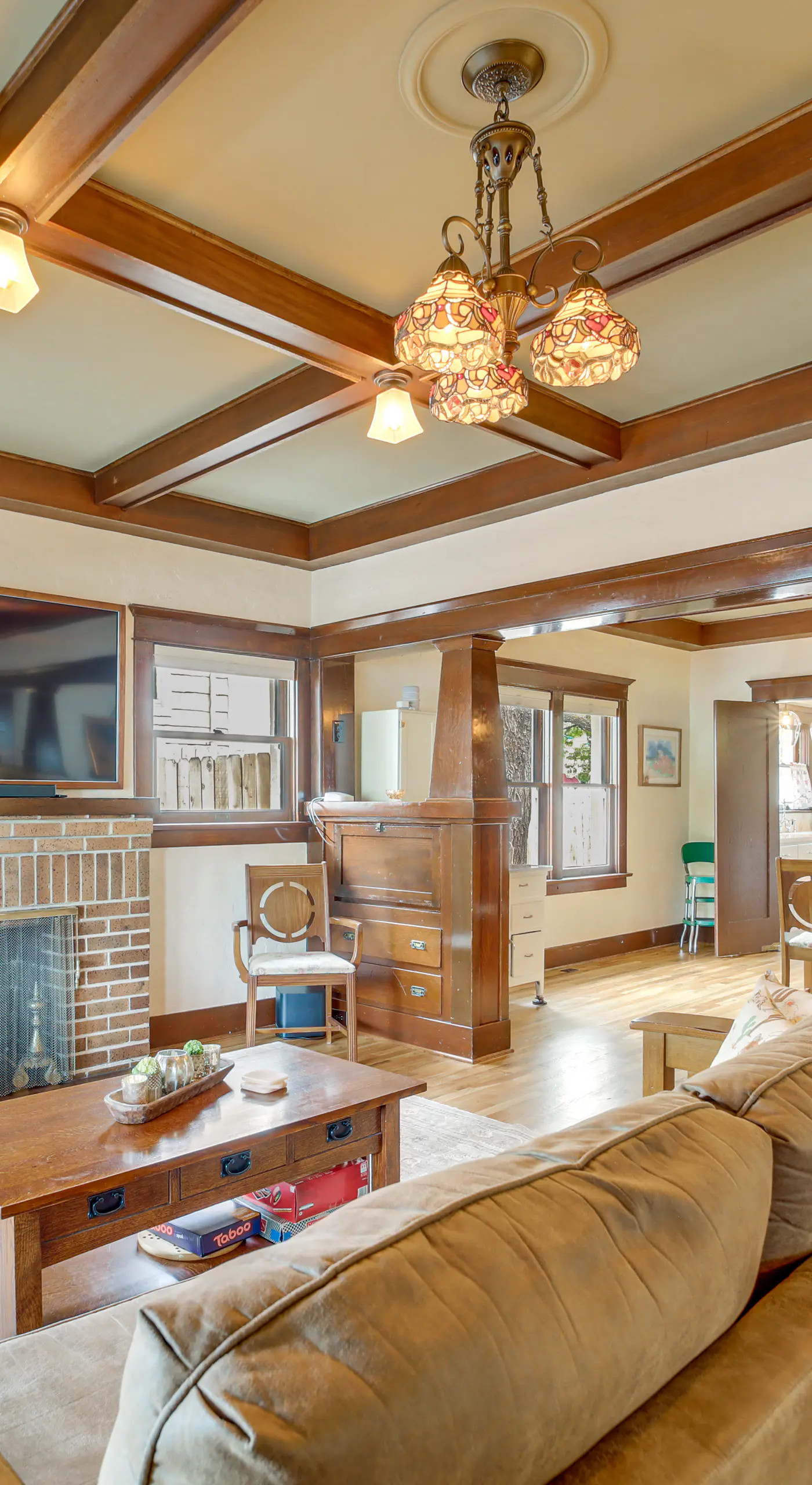 3 Blocks to Plaza! Historic Prescott Gem w/ Grill