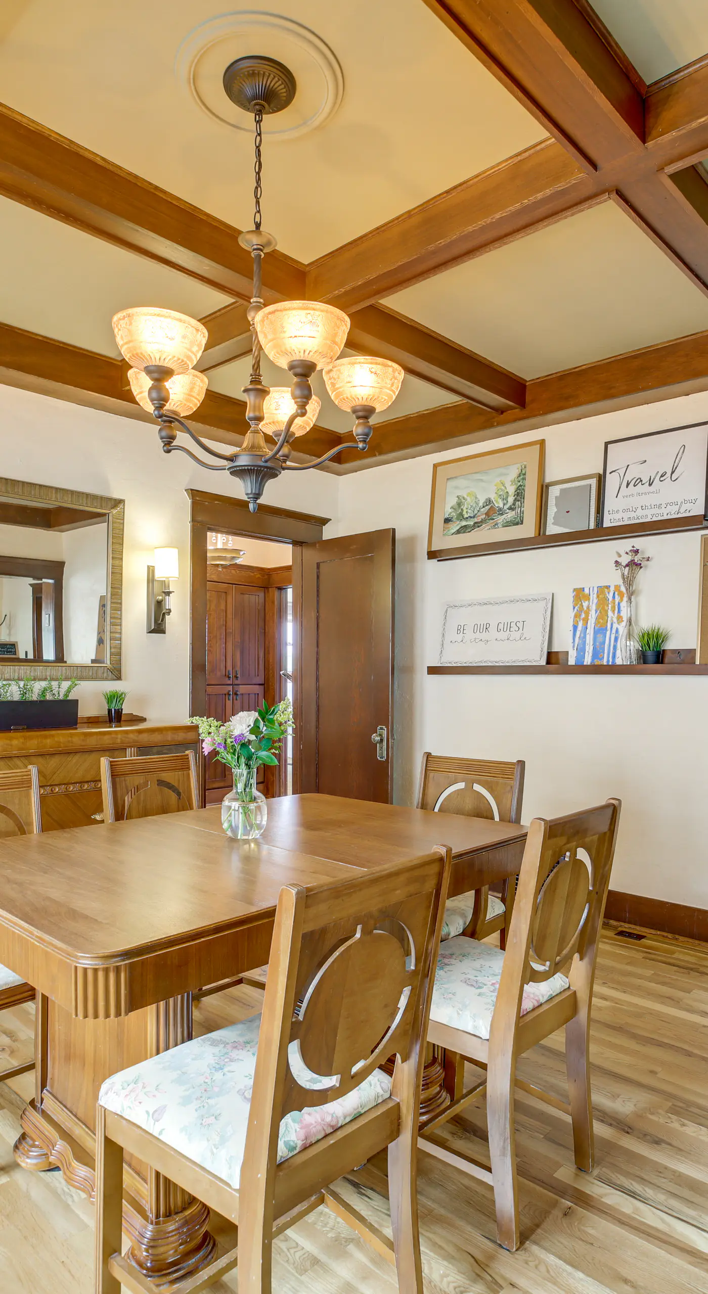 3 Blocks to Plaza! Historic Prescott Gem w/ Grill