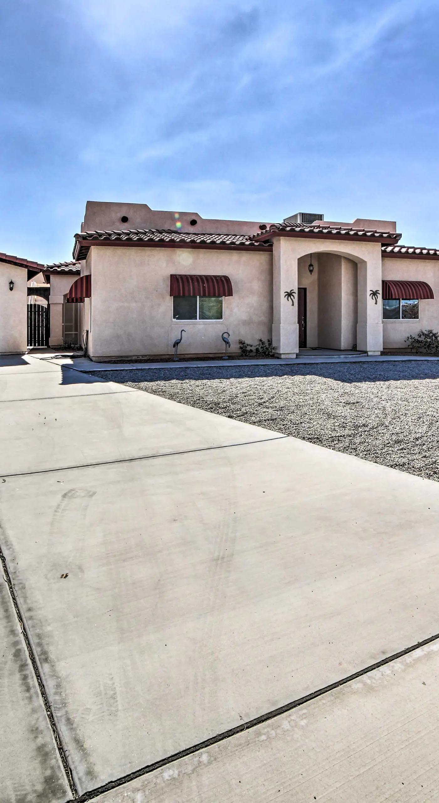 Yuma Foothills Rental: Near 3 Golf Courses!