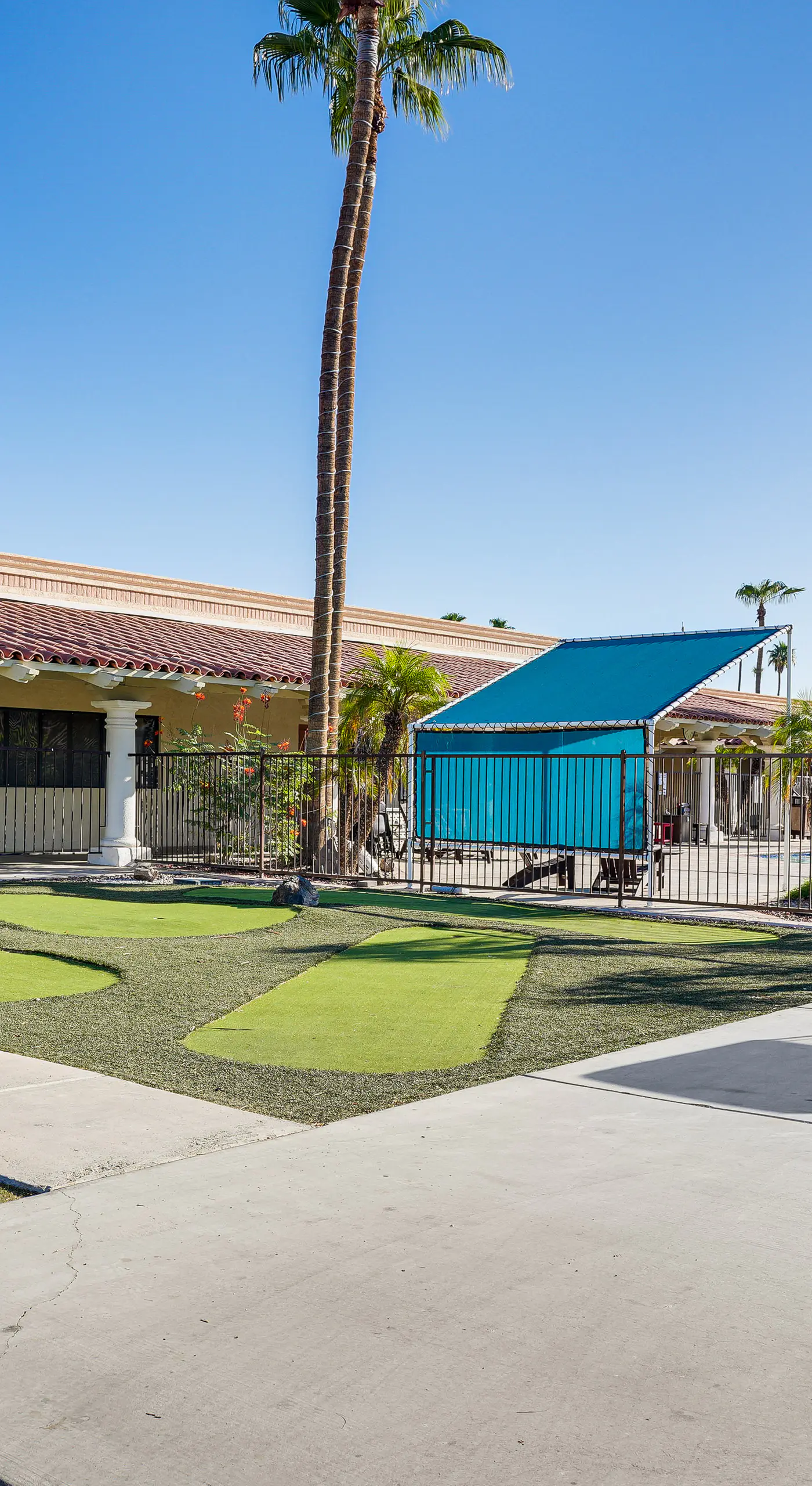 Pool, Hot Tub & Tennis Courts: Yuma Home Near Dtwn