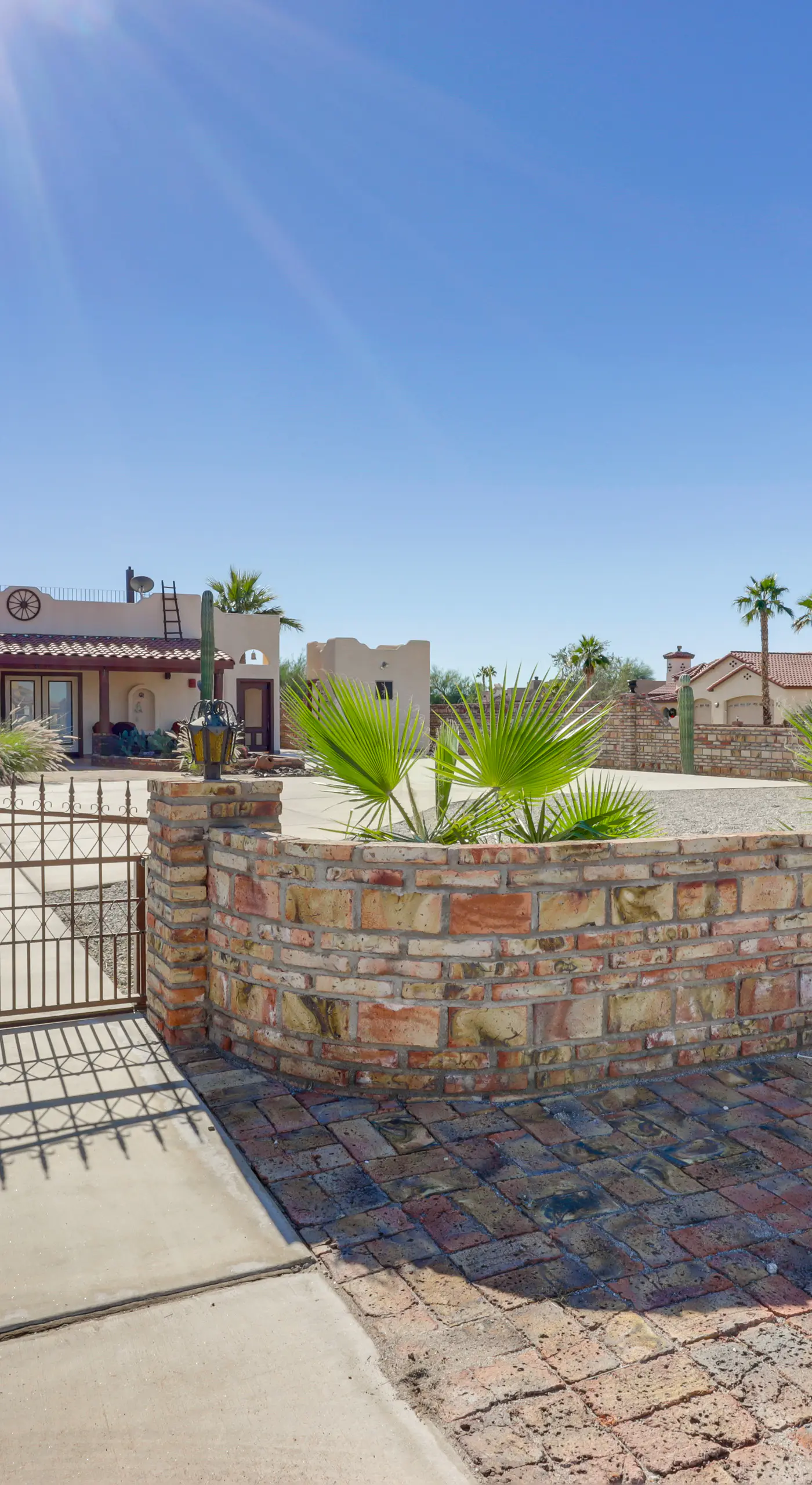 Mtn-View Casita w/ Rooftop Deck & Patio in Yuma!