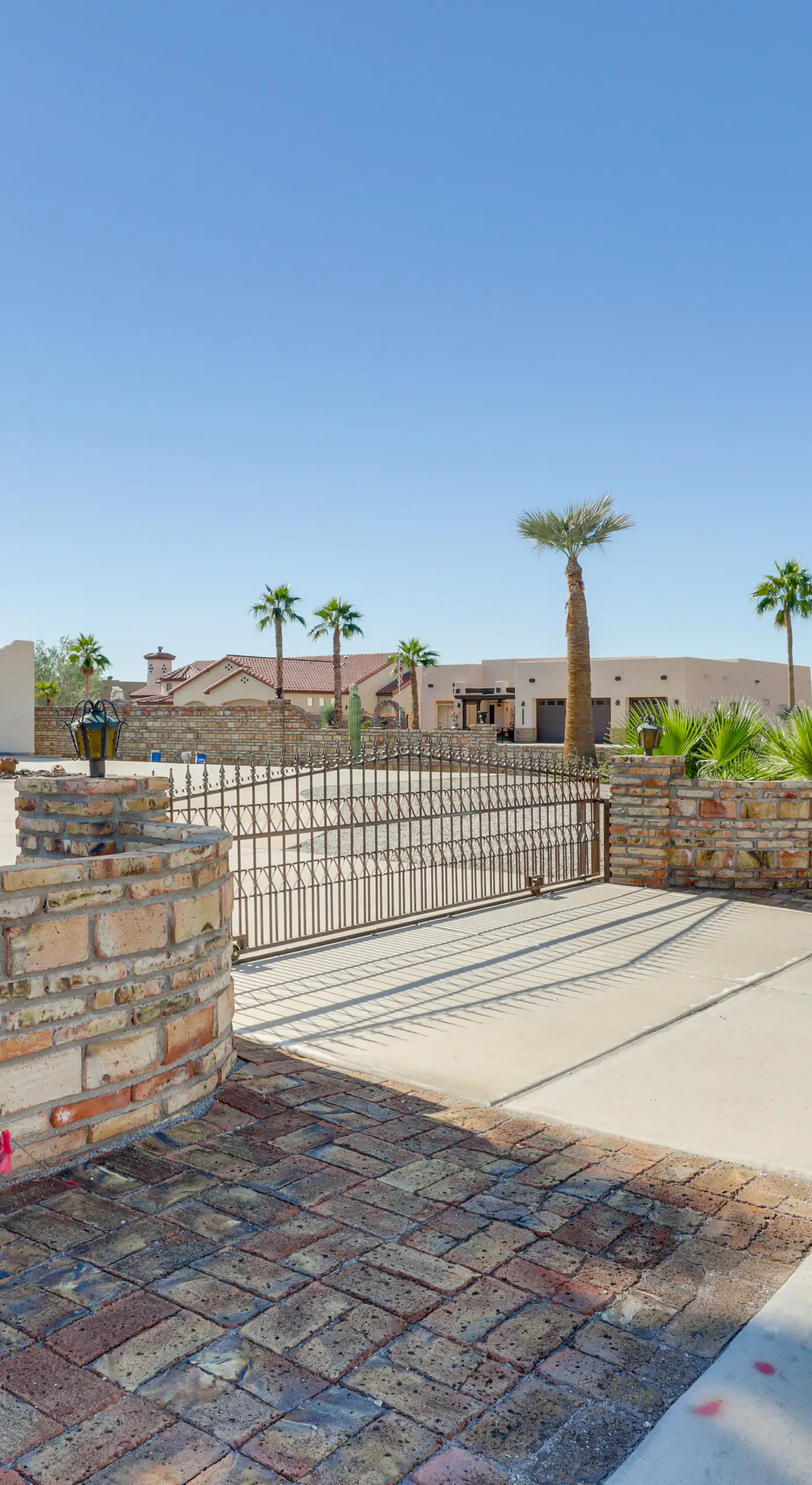 Mtn-View Casita w/ Rooftop Deck & Patio in Yuma!
