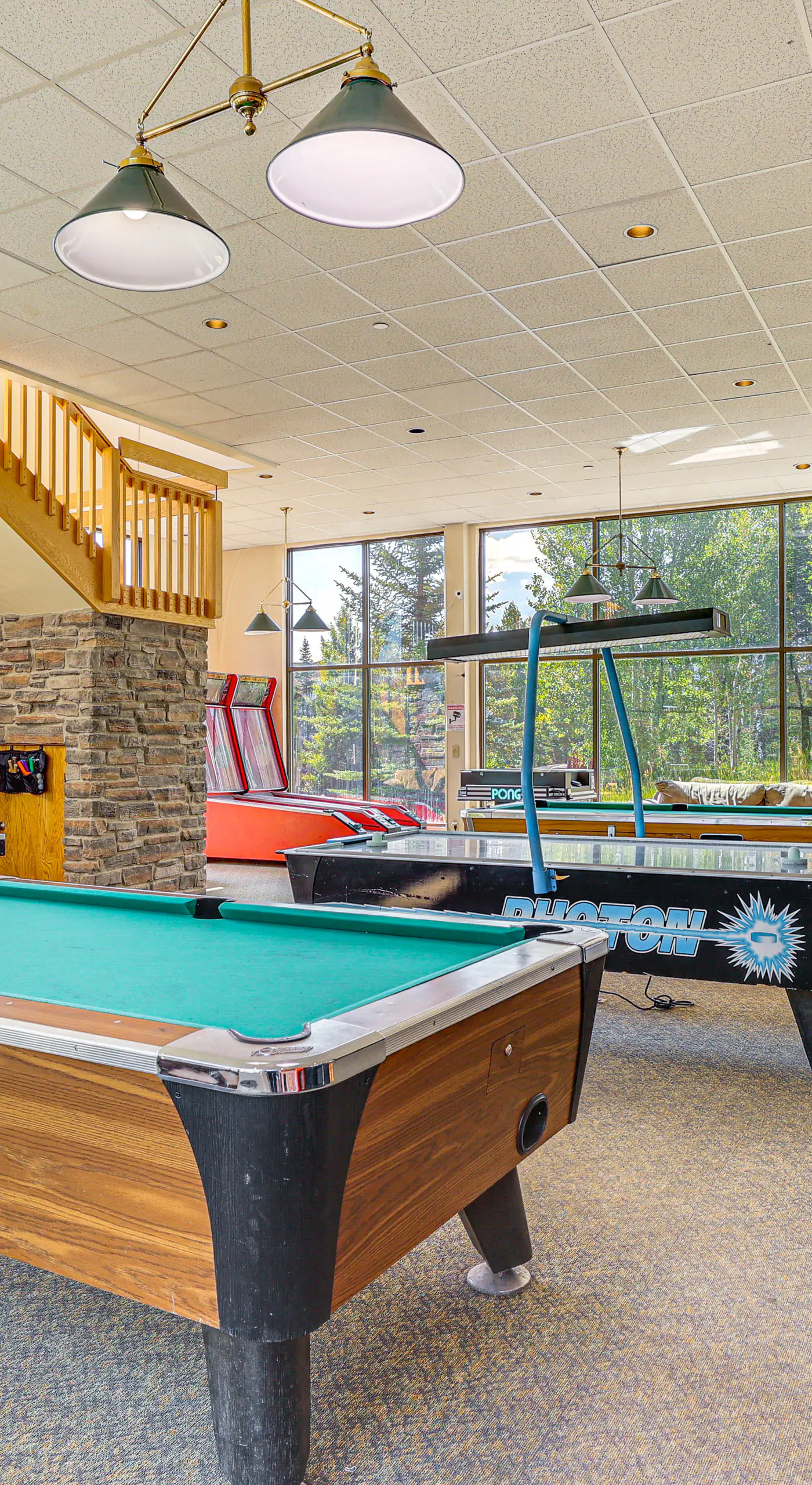 Pool & Hot Tub Access! Silverthorne Basecamp