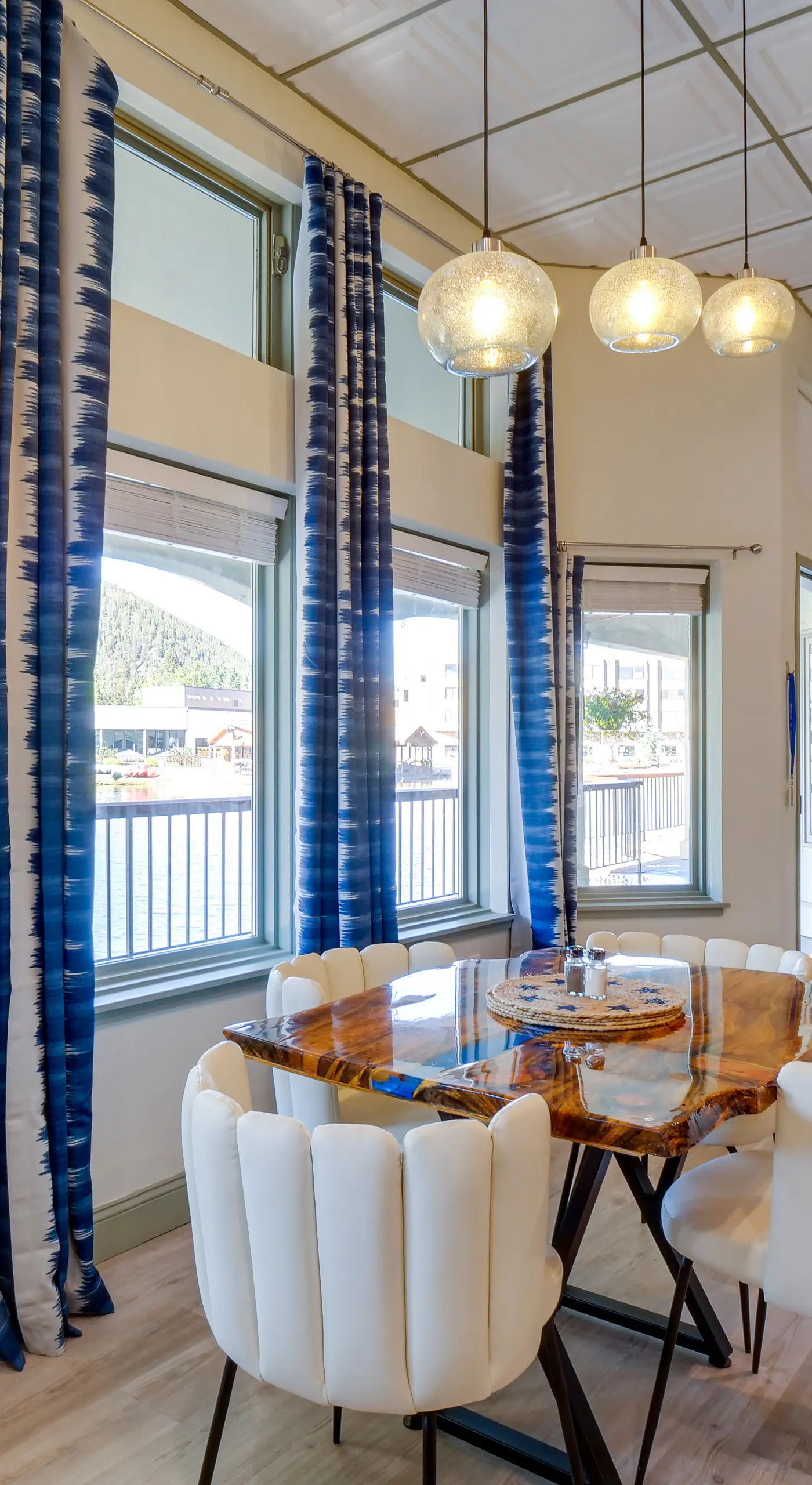 Keystone Lake Haven: Heated Pool & Ski Shuttle!
