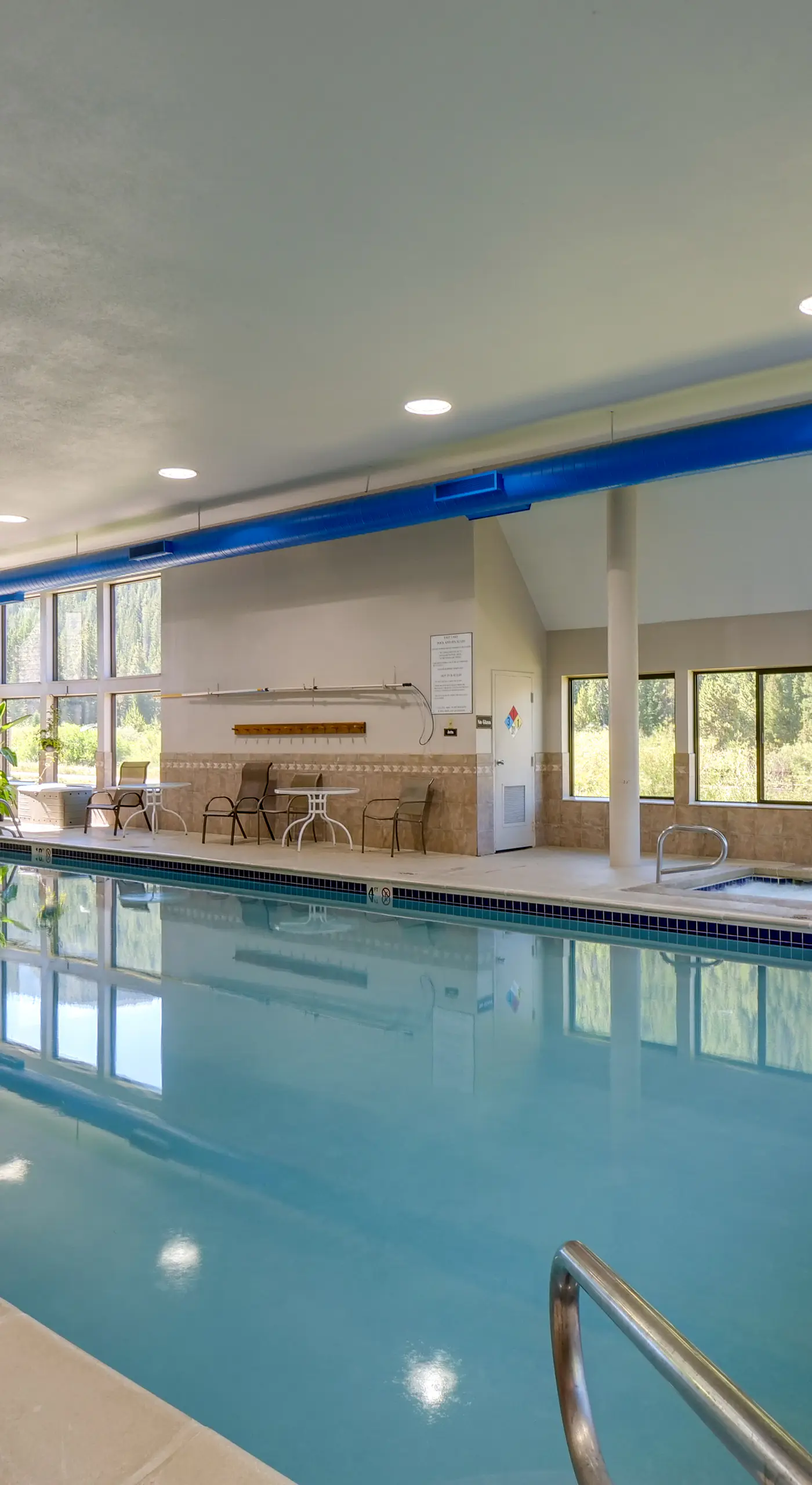 Keystone Lake Haven: Heated Pool & Ski Shuttle!