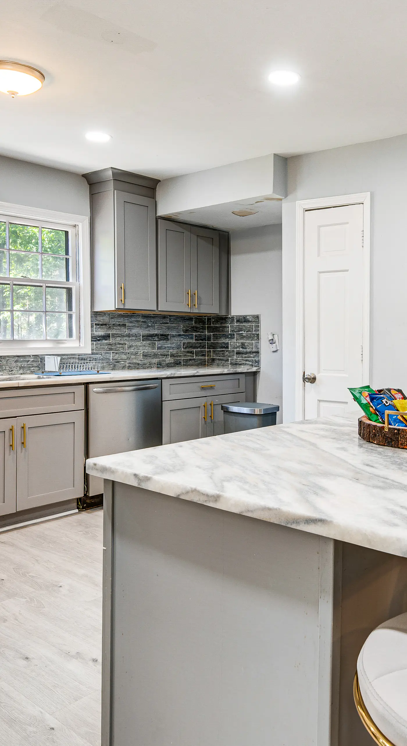 Spacious Home w/ Hot Tub, 14 Mi to Downtown ATL!