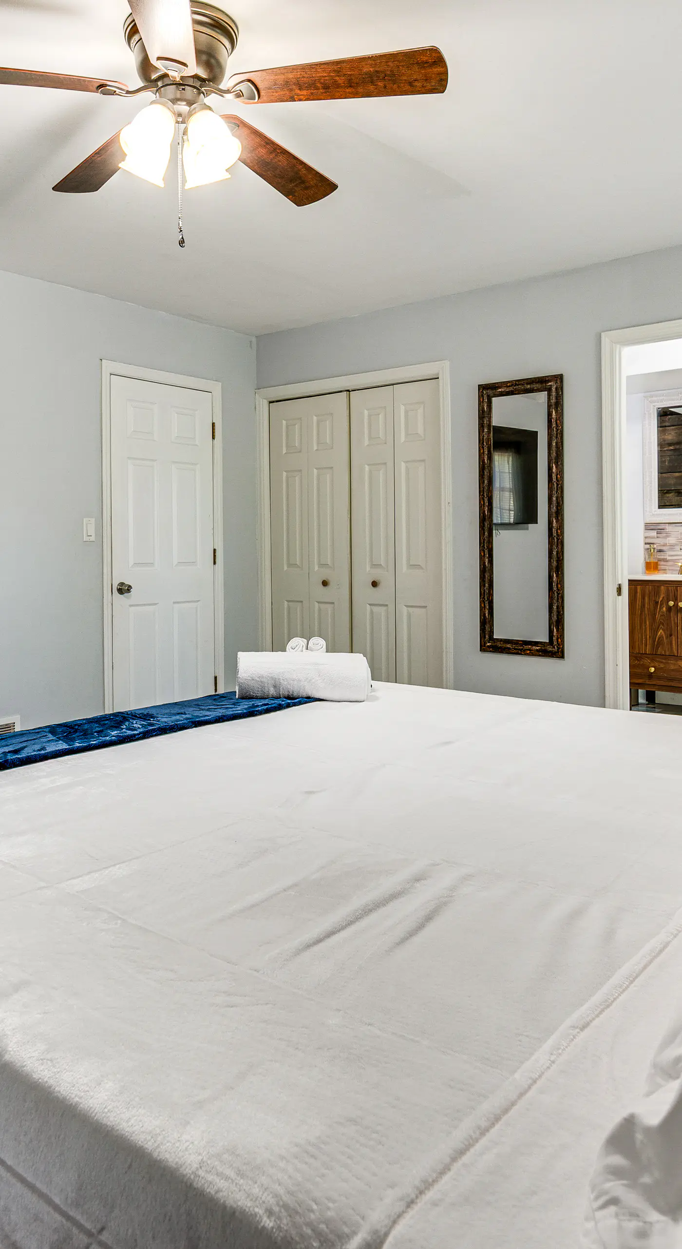 Spacious Home w/ Hot Tub, 14 Mi to Downtown ATL!
