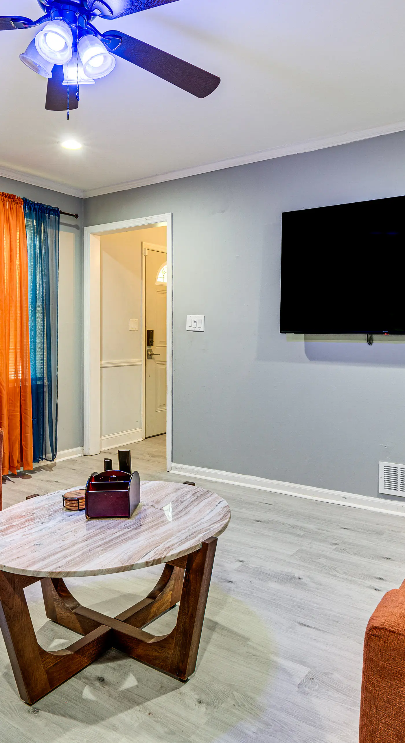 Spacious Home w/ Hot Tub, 14 Mi to Downtown ATL!