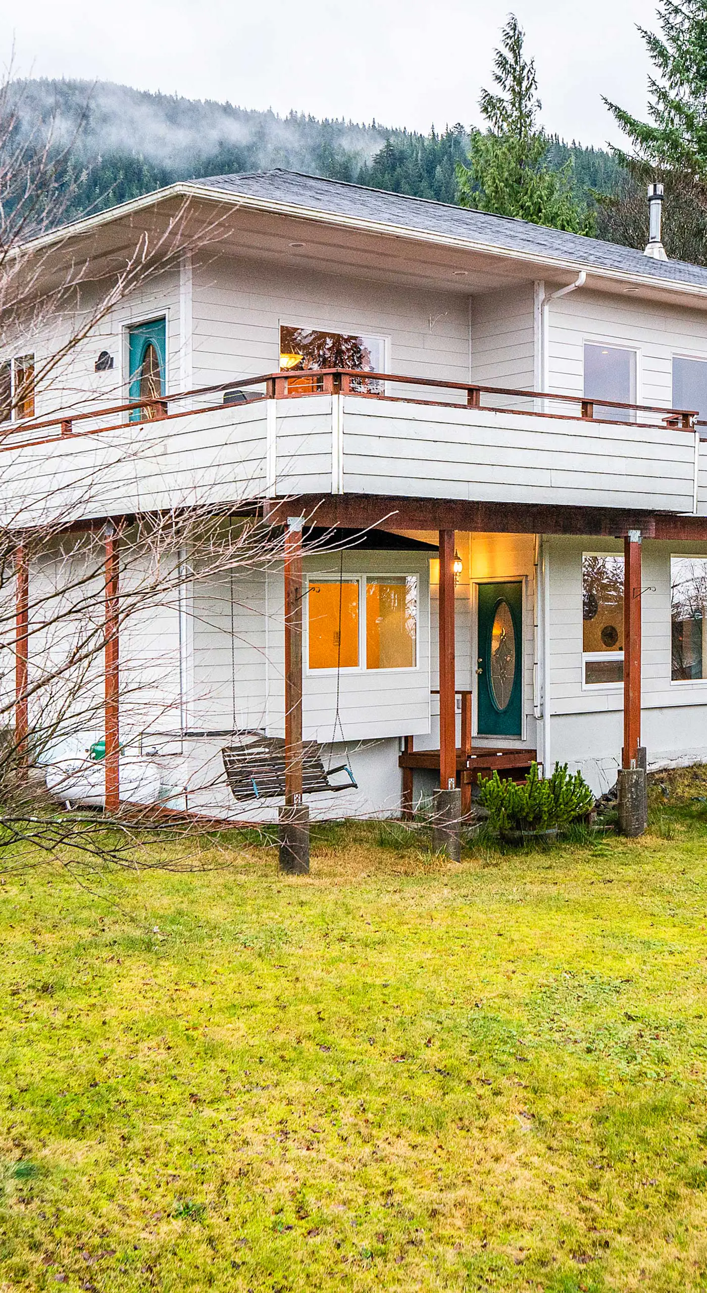 Ketchikan Home: Bay Views, 1/2 Mi to Hiking Trails