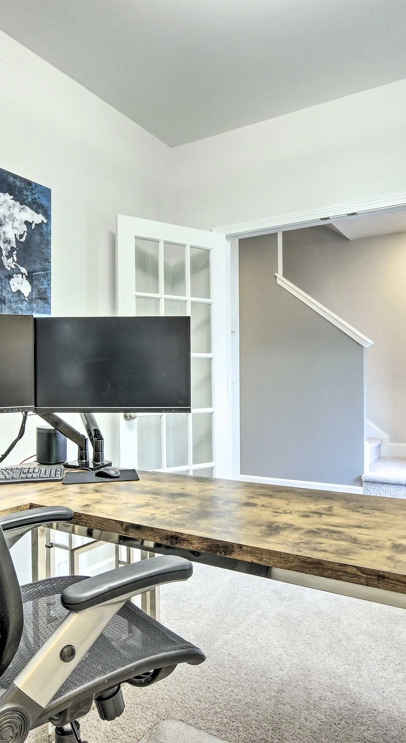 Tasteful Durham Townhome - 6 Mi to Downtown!