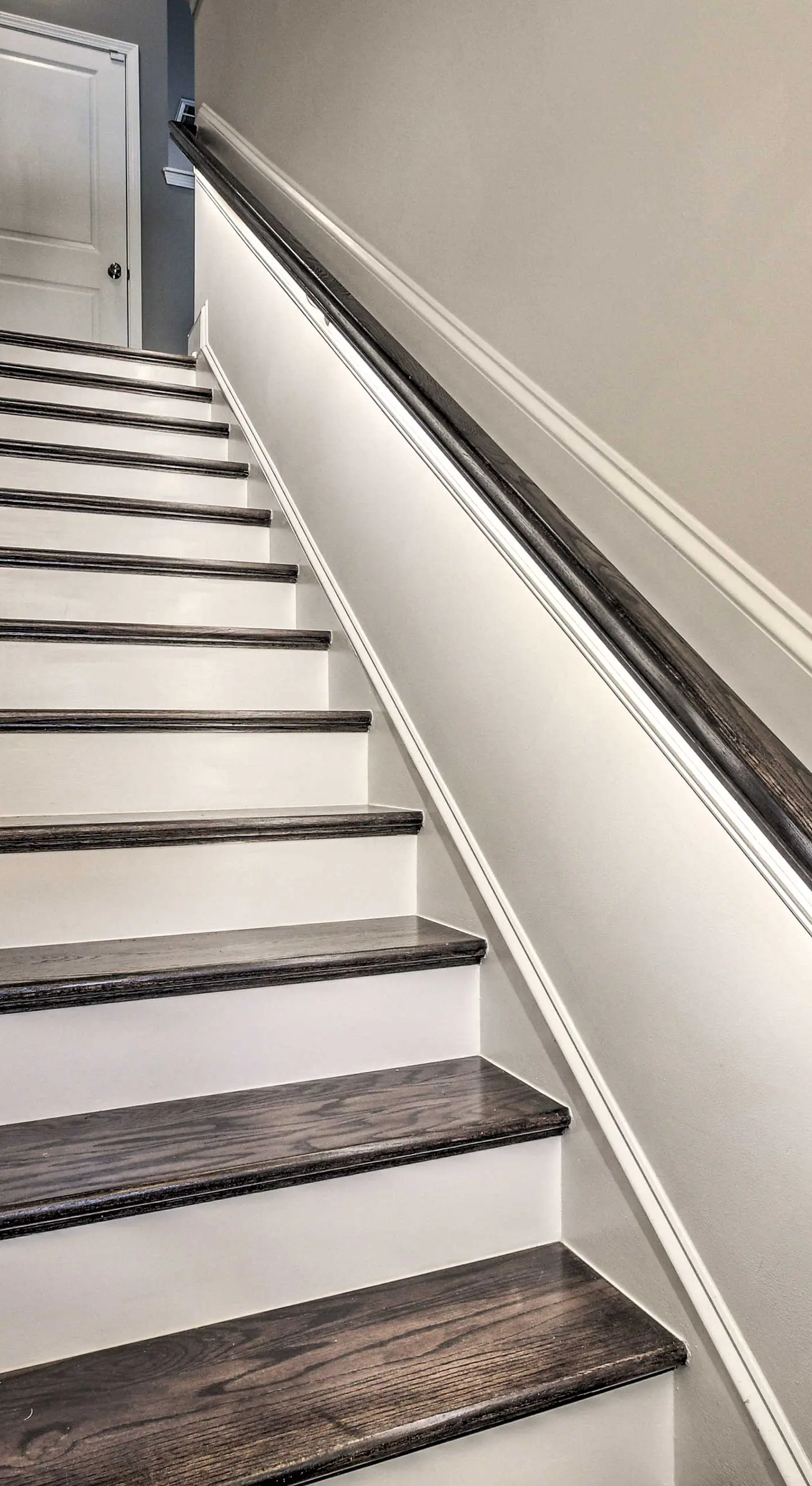 Tasteful Durham Townhome - 6 Mi to Downtown!