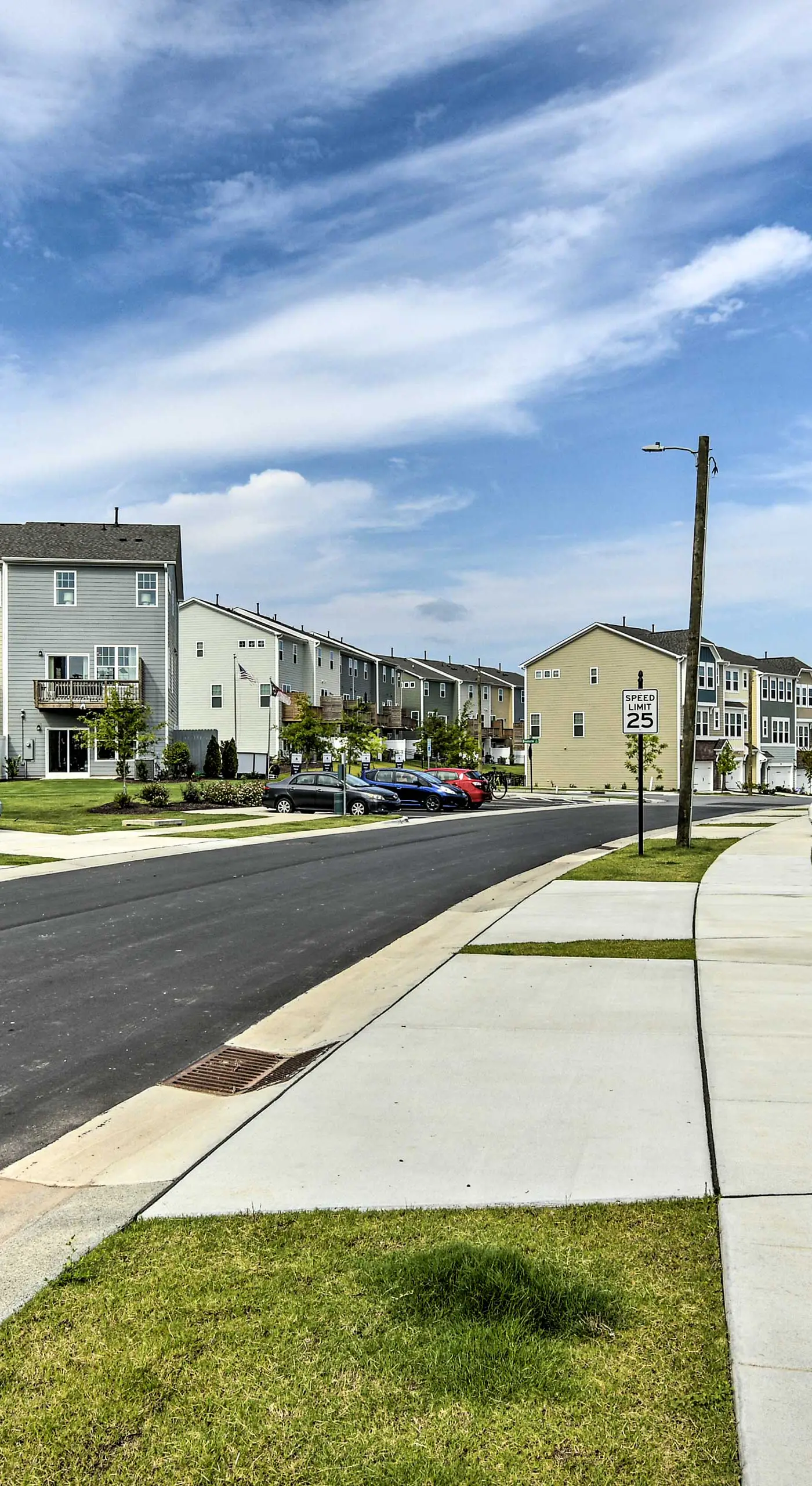 Tasteful Durham Townhome - 6 Mi to Downtown!