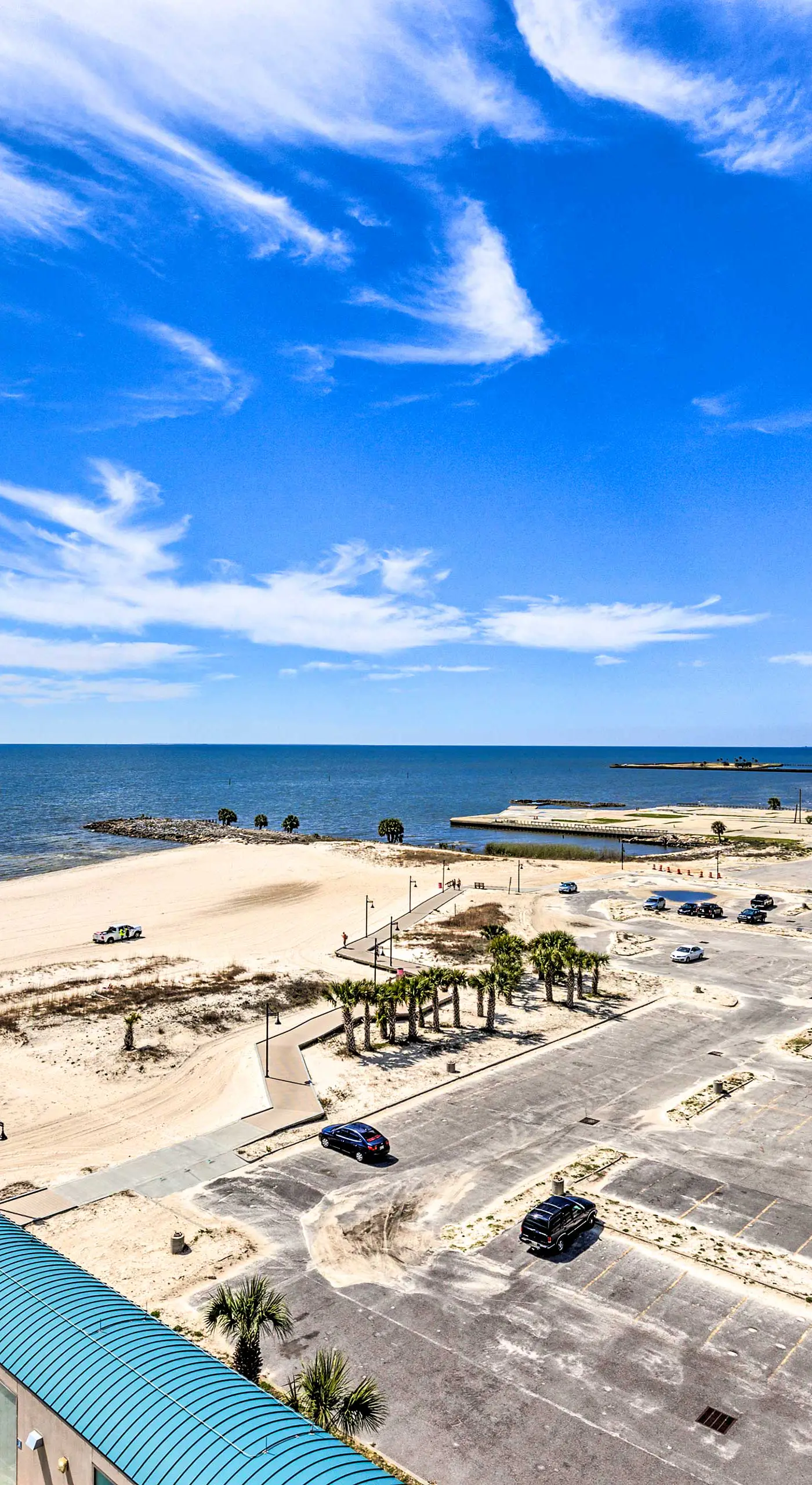 Spacious Biloxi Getaway w/ Pools & Beach Access!