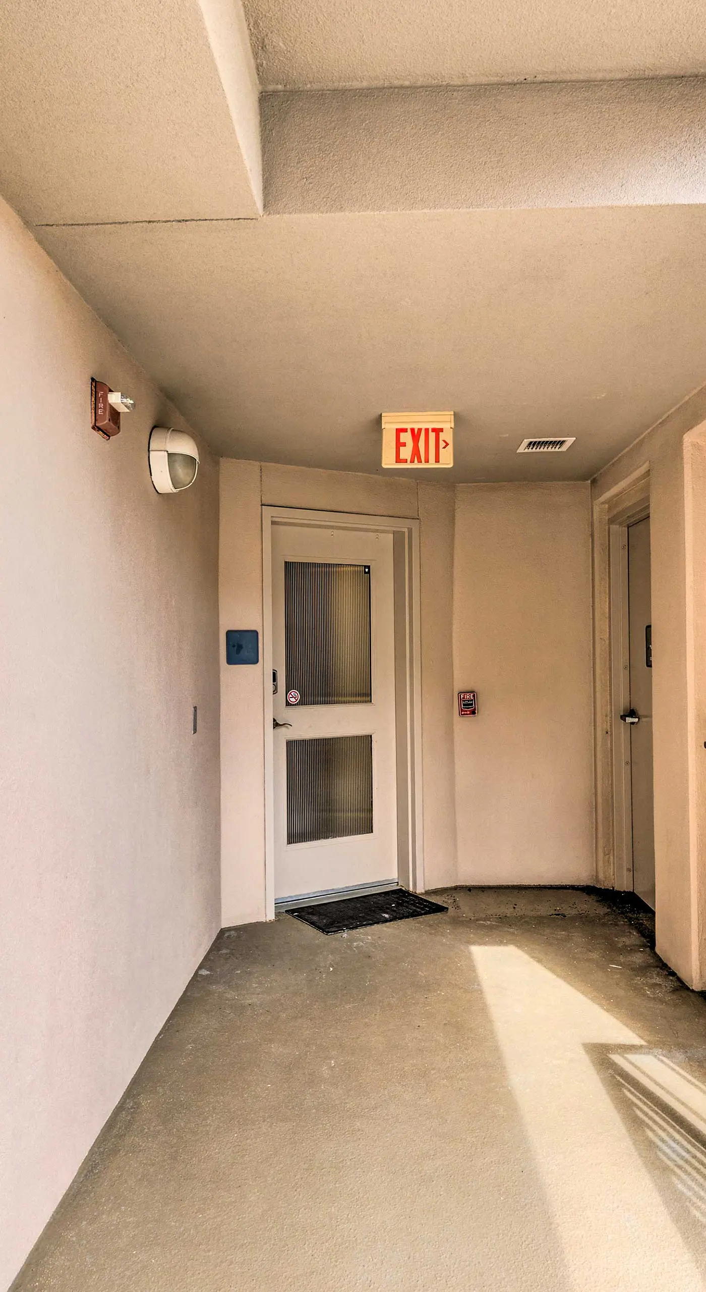 Spacious Biloxi Getaway w/ Pools & Beach Access!