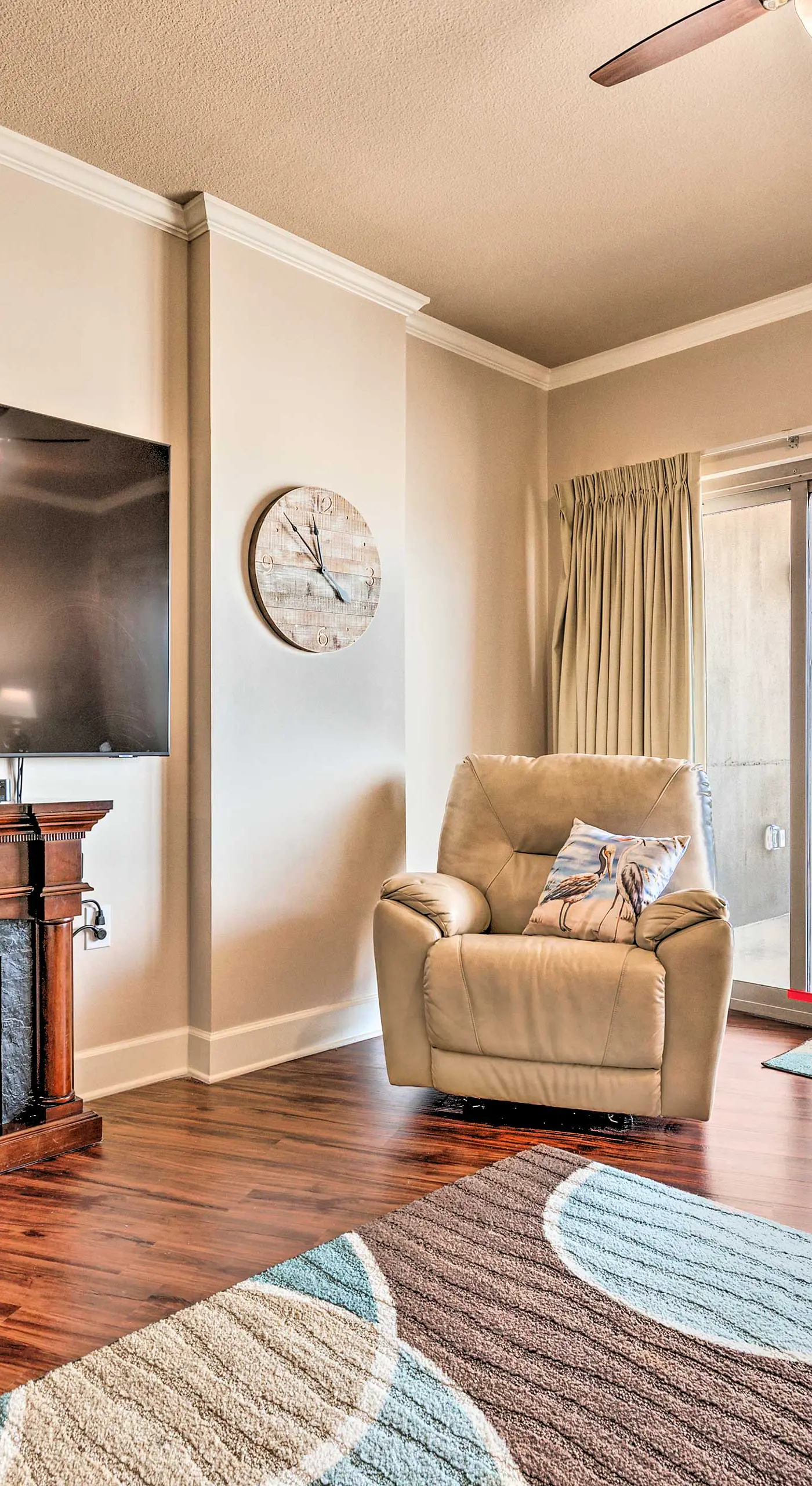 Spacious Biloxi Getaway w/ Pools & Beach Access!