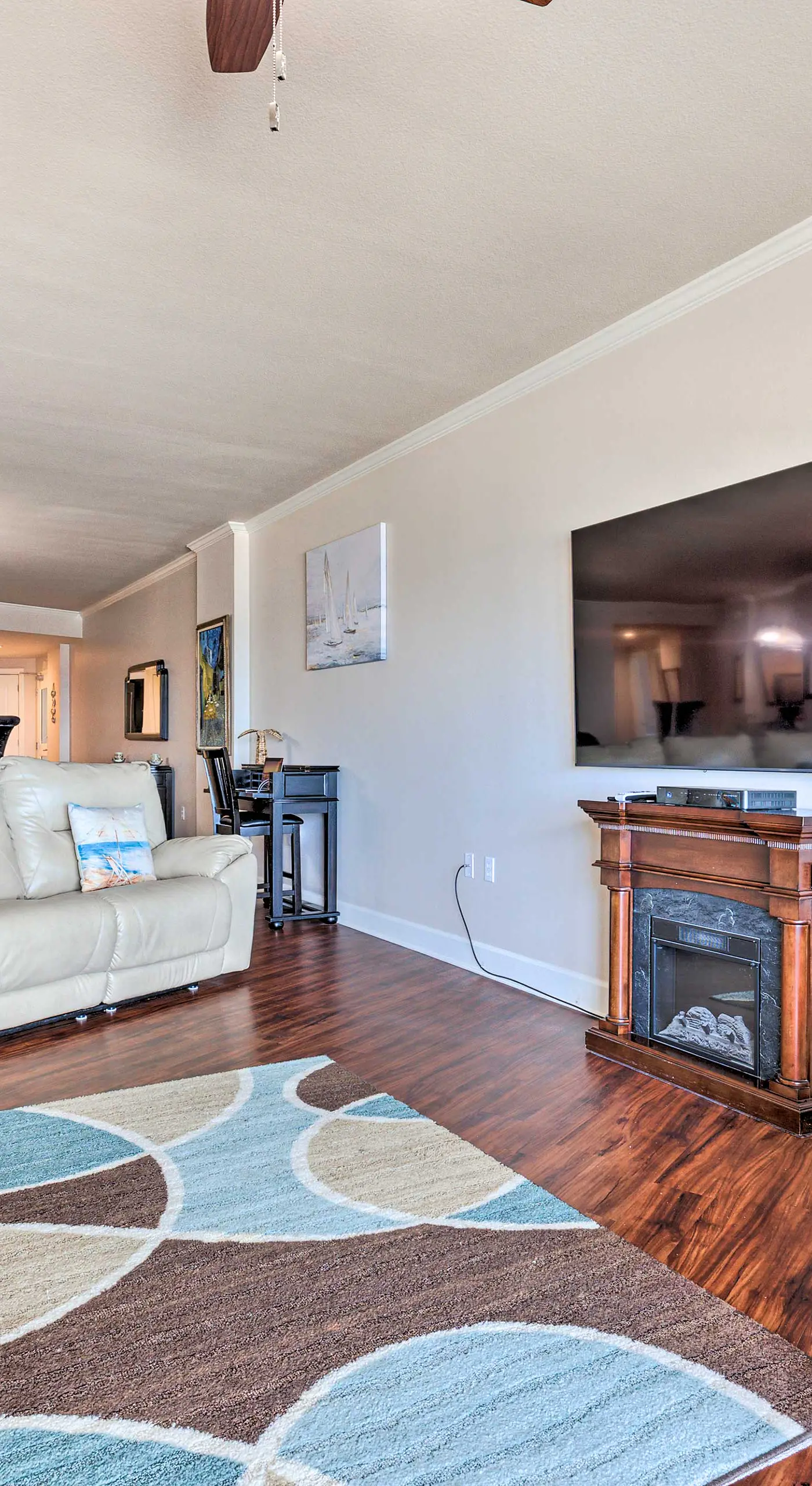Spacious Biloxi Getaway w/ Pools & Beach Access!