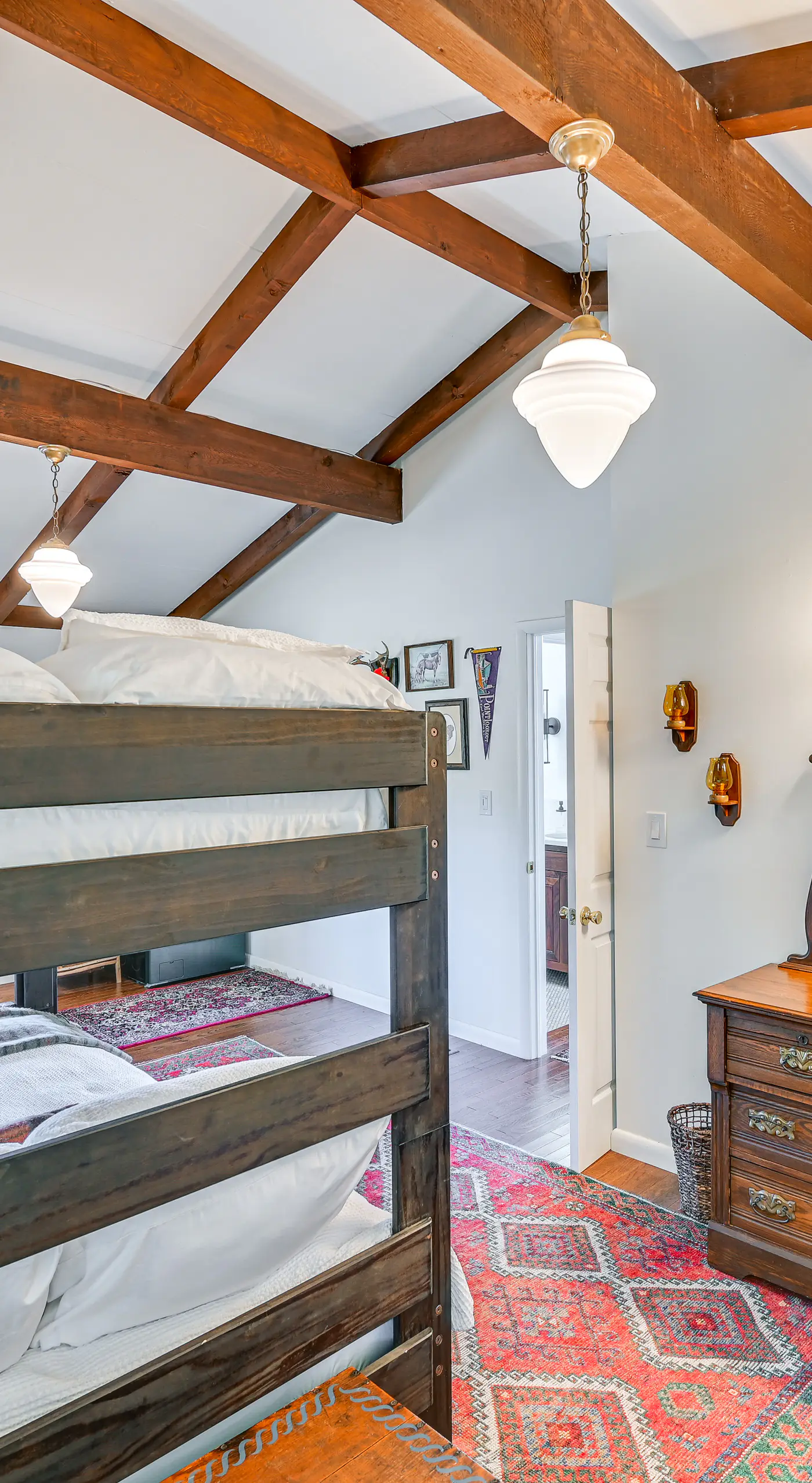 Cozy Mtn-View Chalet < 2 Mi to Windham Slopes