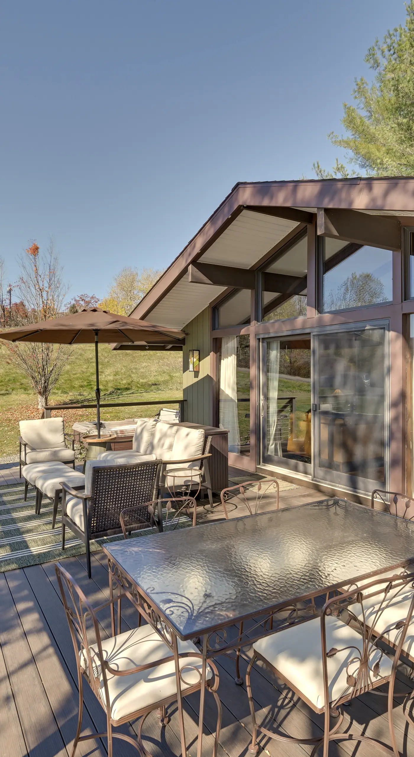 Cozy Mtn-View Chalet < 2 Mi to Windham Slopes