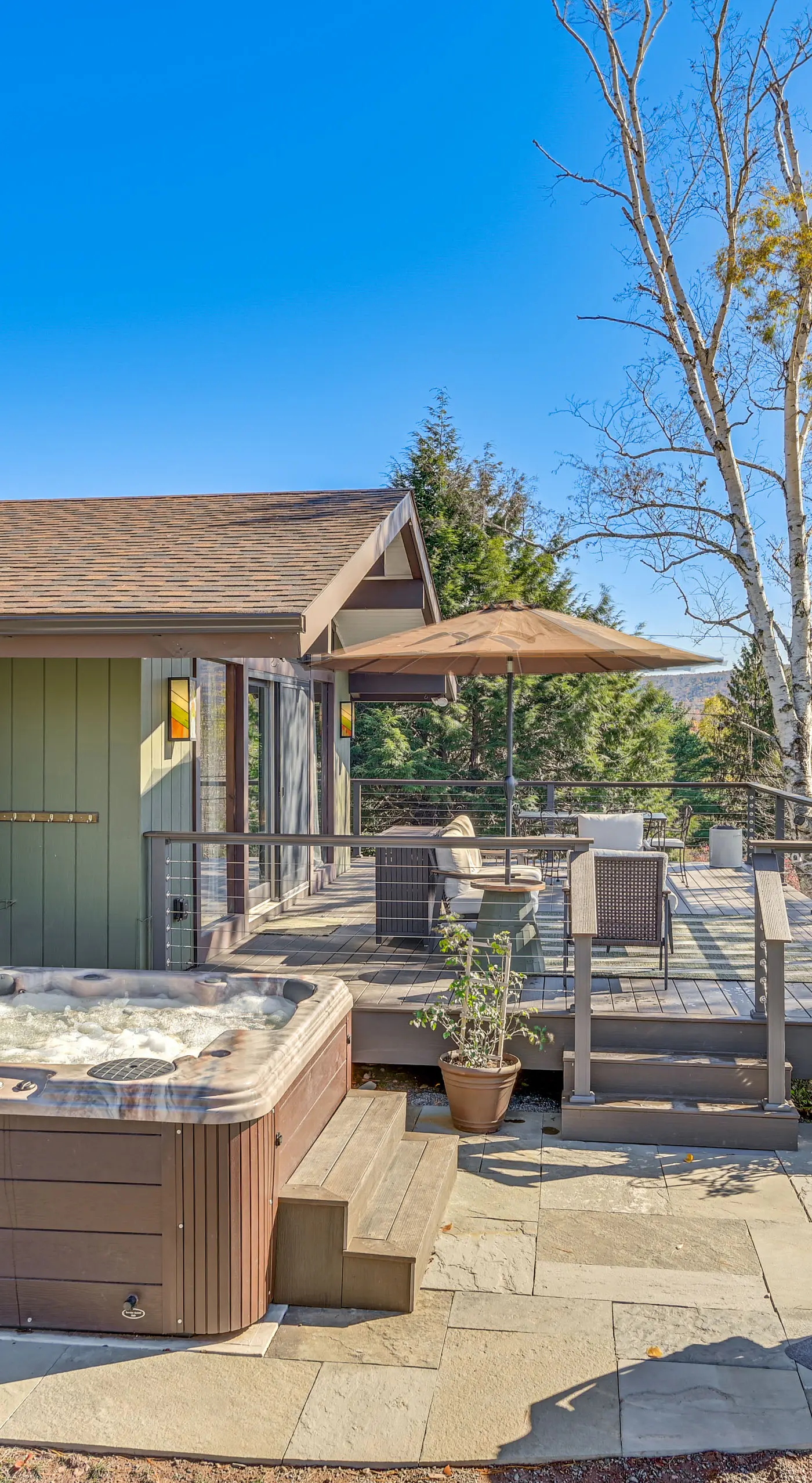 Cozy Mtn-View Chalet < 2 Mi to Windham Slopes