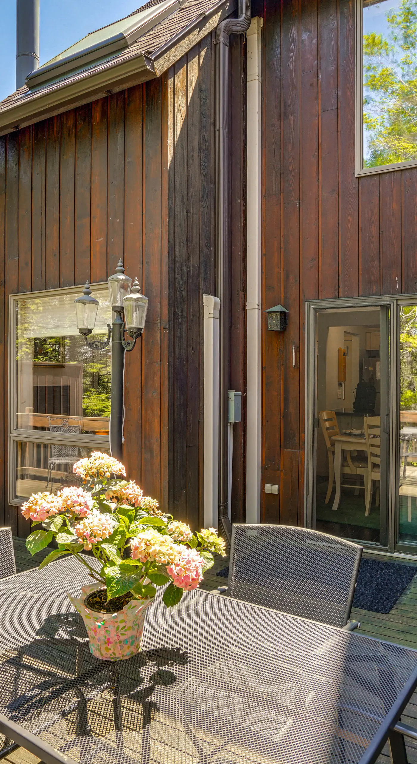 Ski, Hike & More: Year-Round Gem in Windham