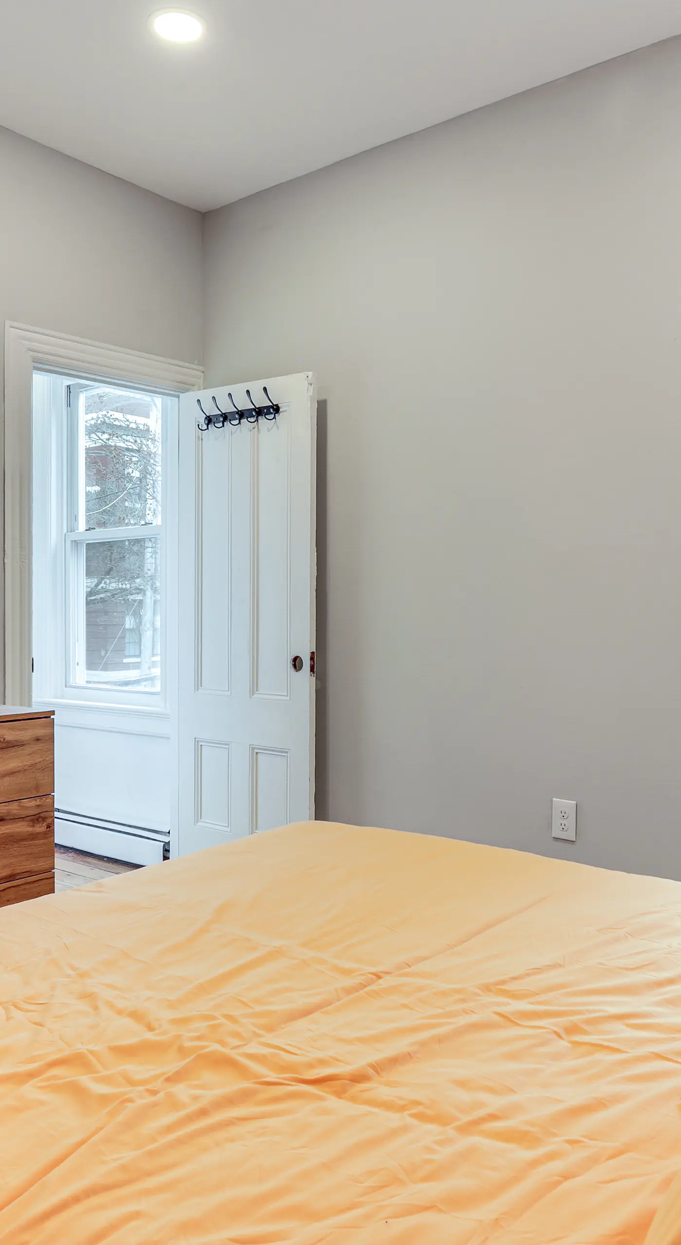 1 Mi to Dtwn: Pet-Friendly Providence Apt w/ Yard
