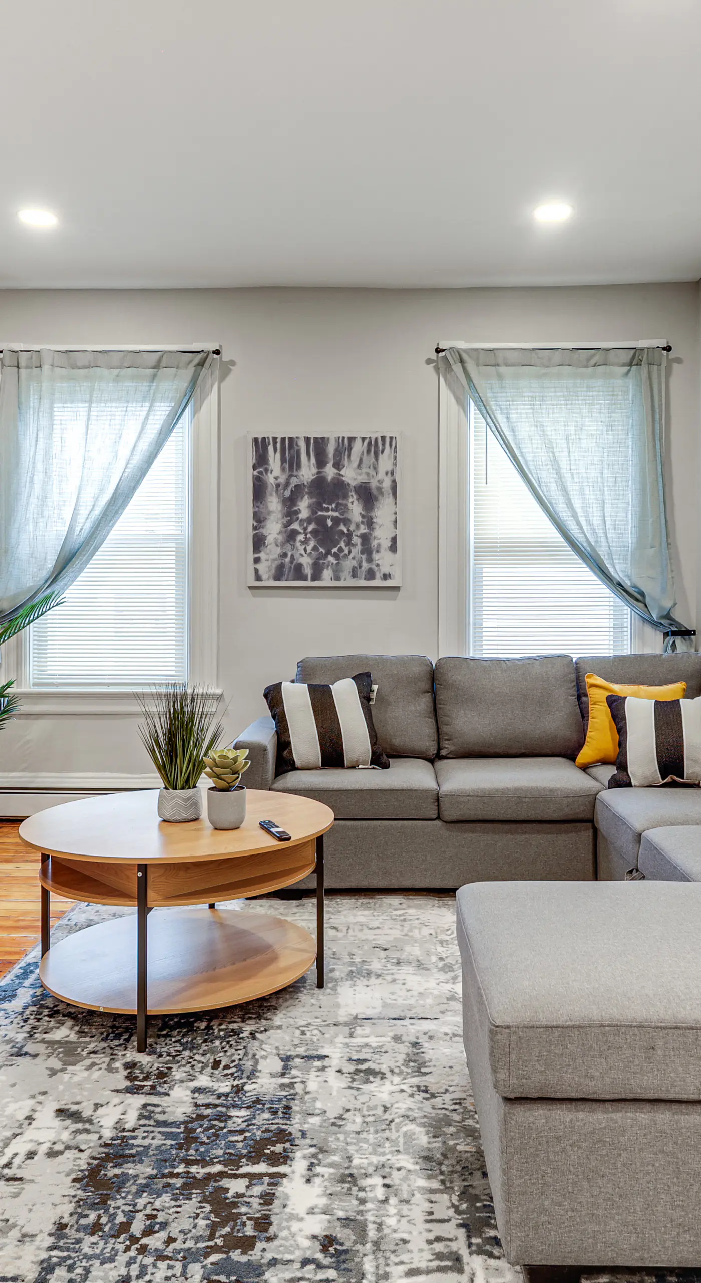 1 Mi to Dtwn: Pet-Friendly Providence Apt w/ Yard