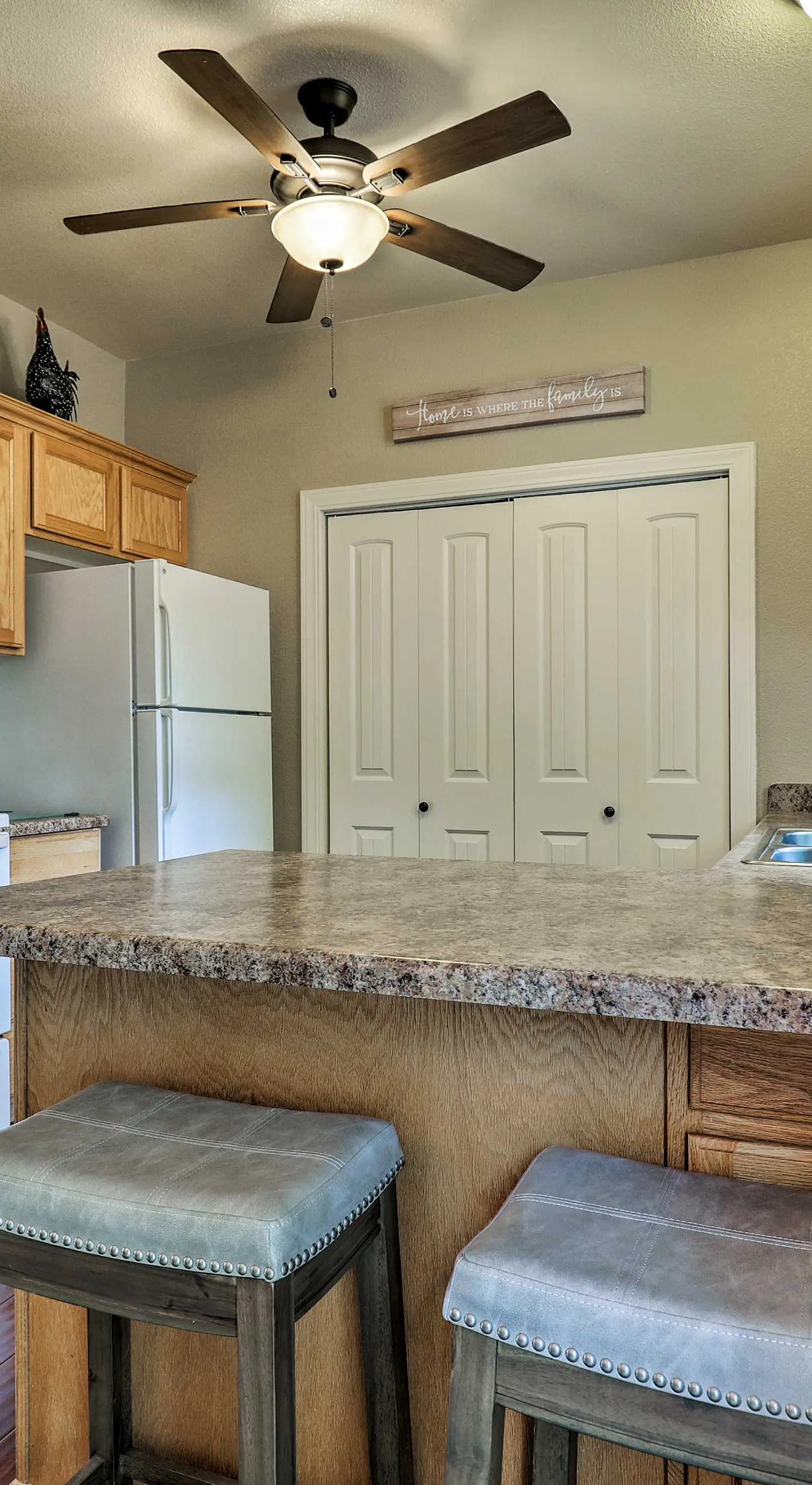 Lovely Kanab Condo in Dwtn, 30 mi to Zion NP!