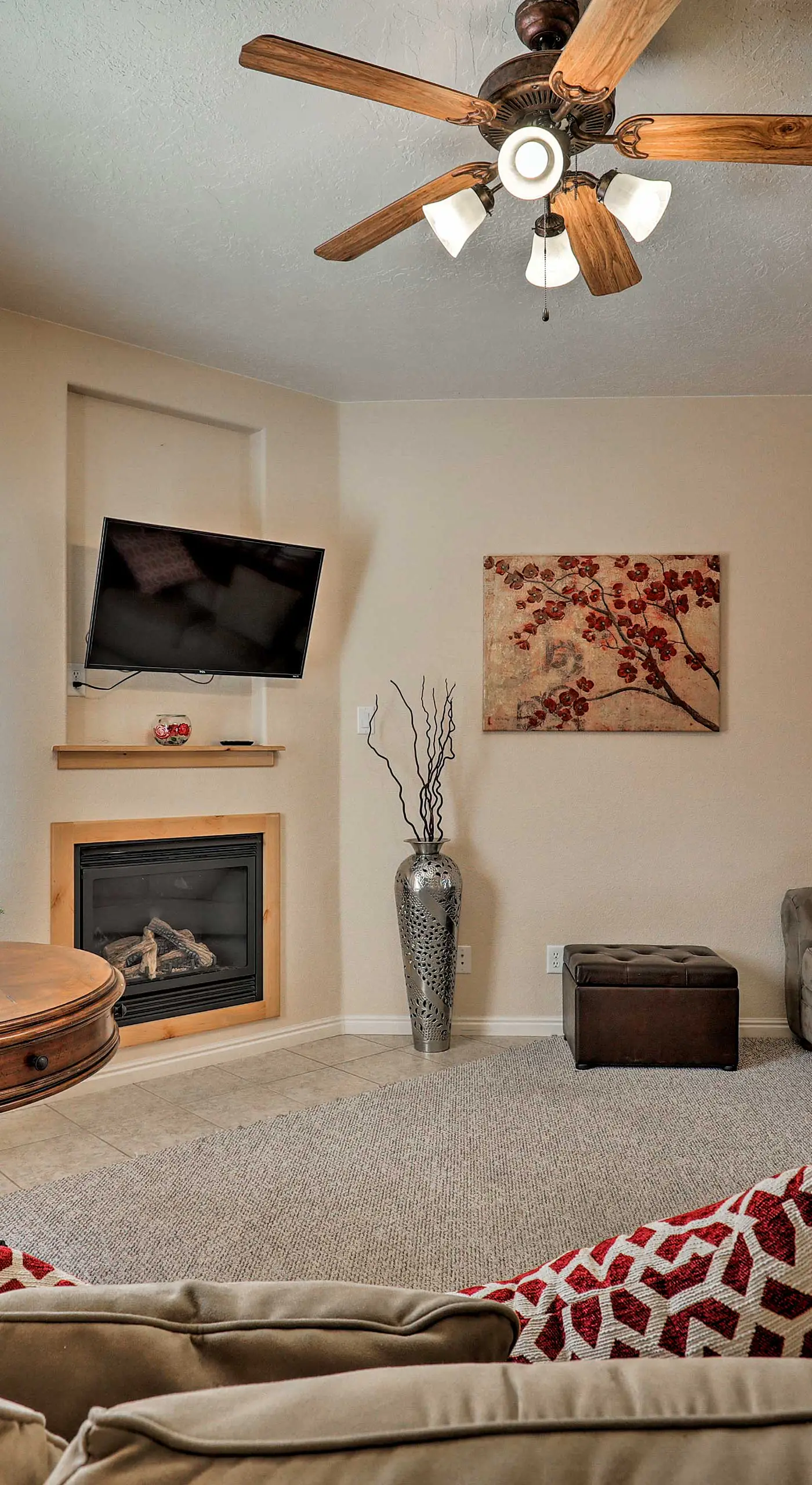 Kanab Condo w/ Pool & Patio, 30 Mi to Zion NP