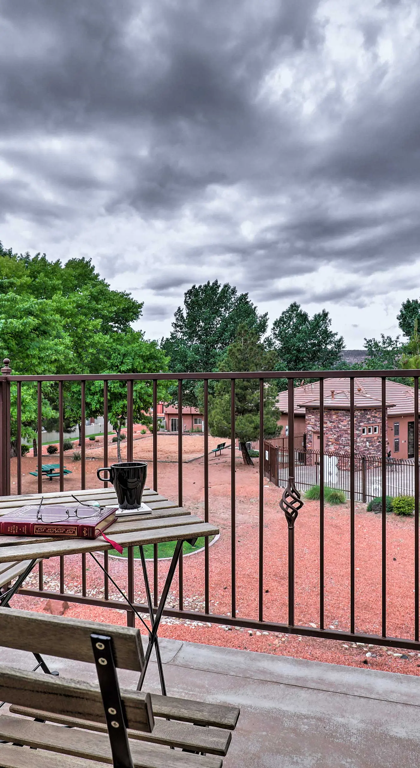 Kanab Condo w/ Pool & Patio, 30 Mi to Zion NP