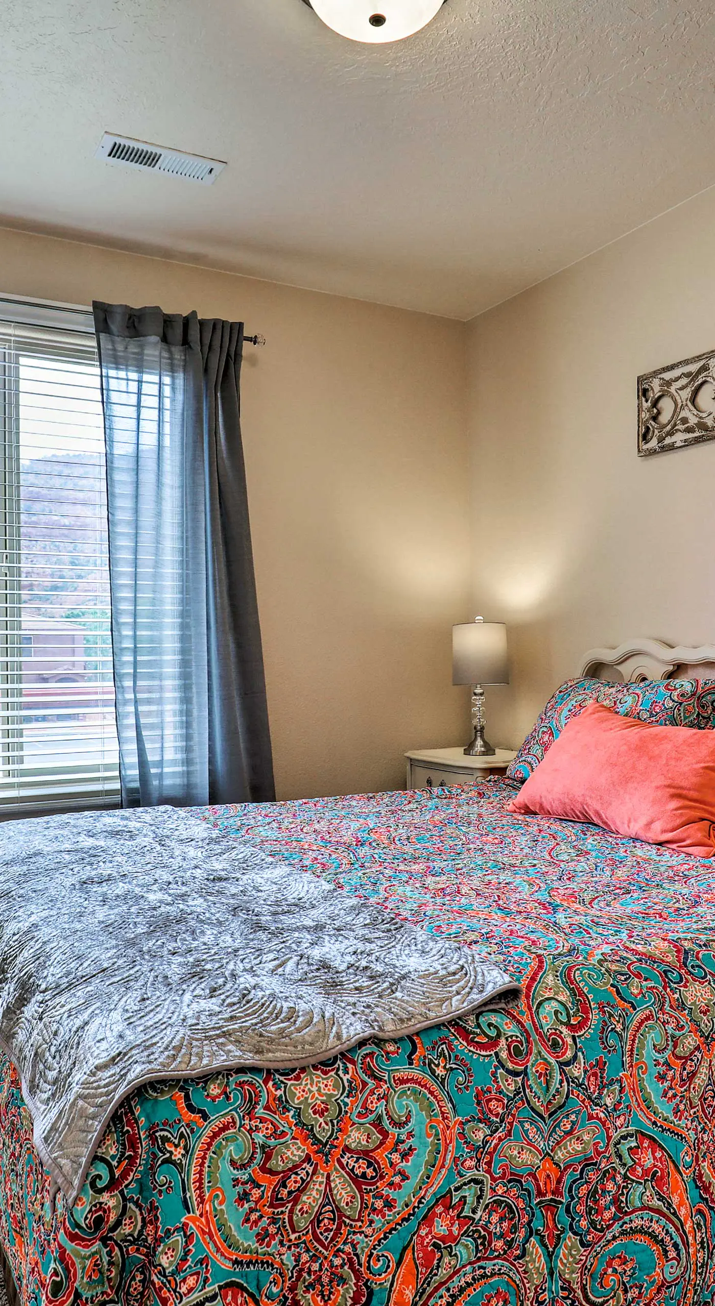 Kanab Condo w/ Pool & Patio, 30 Mi to Zion NP