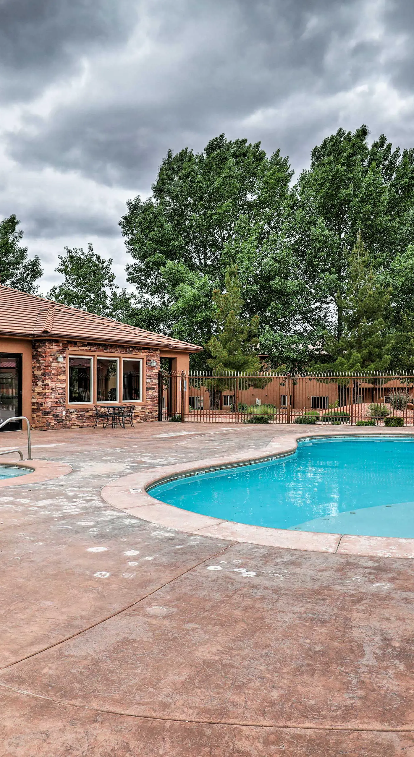Kanab Condo w/ Pool & Patio, 30 Mi to Zion NP