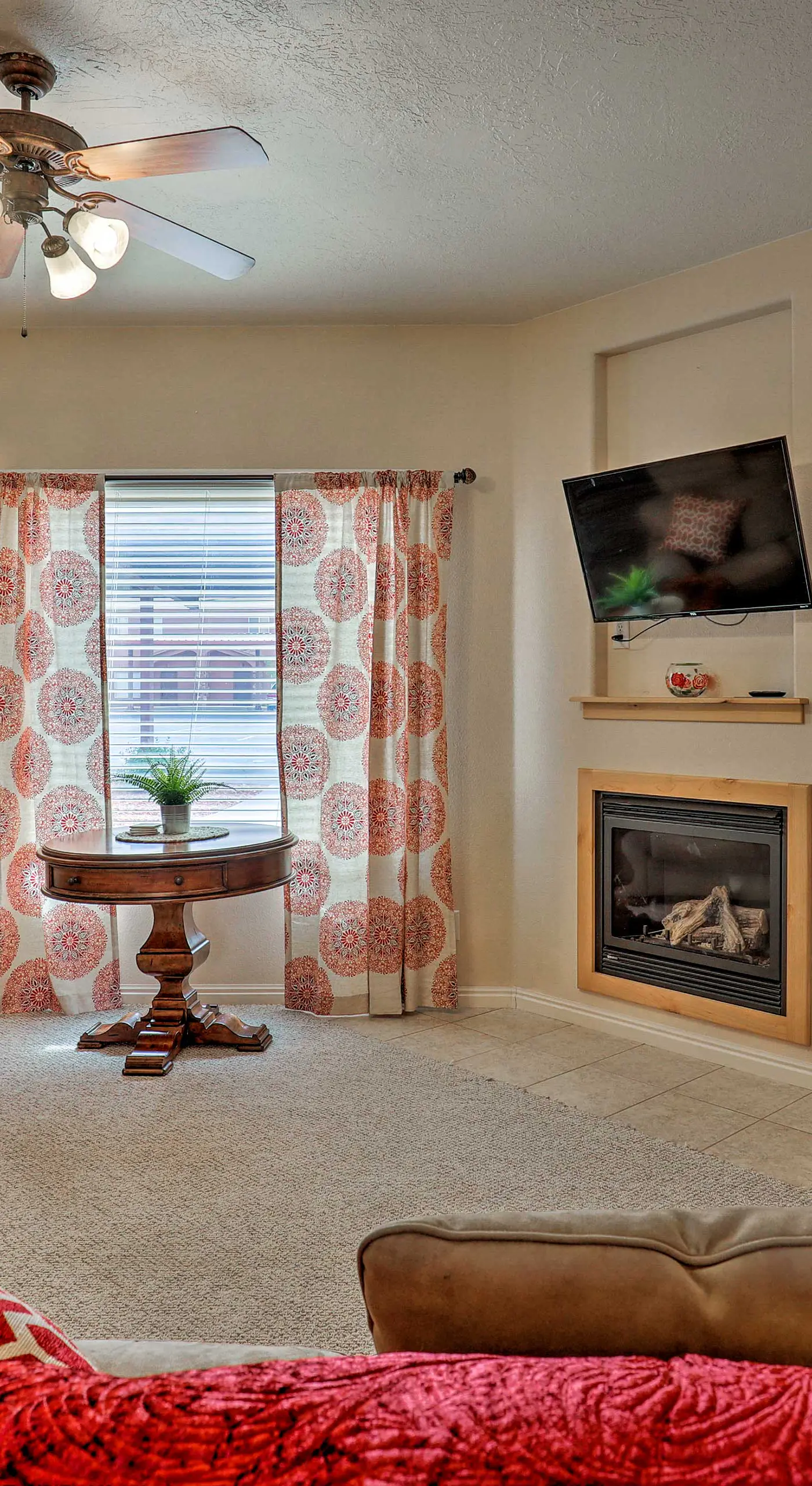 Kanab Condo w/ Pool & Patio, 30 Mi to Zion NP