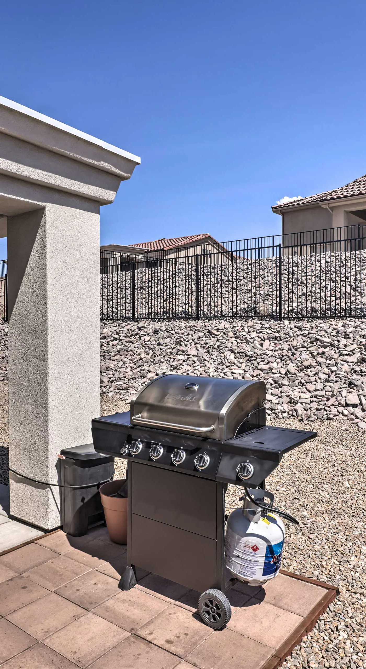 Luxe Home w/ OHV Access, 5 Mi to Lake Mohave!