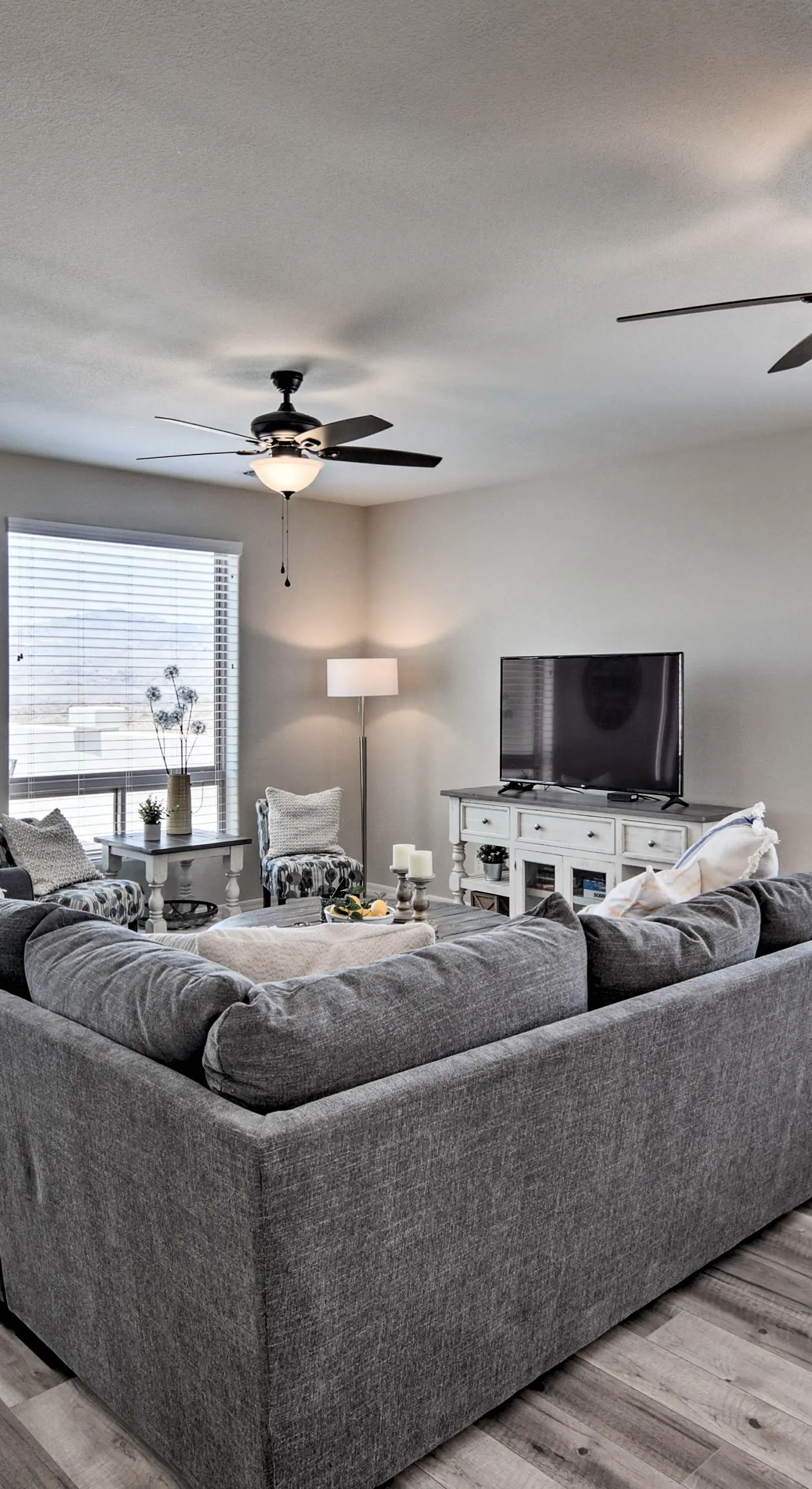 Luxe Home w/ OHV Access, 5 Mi to Lake Mohave!