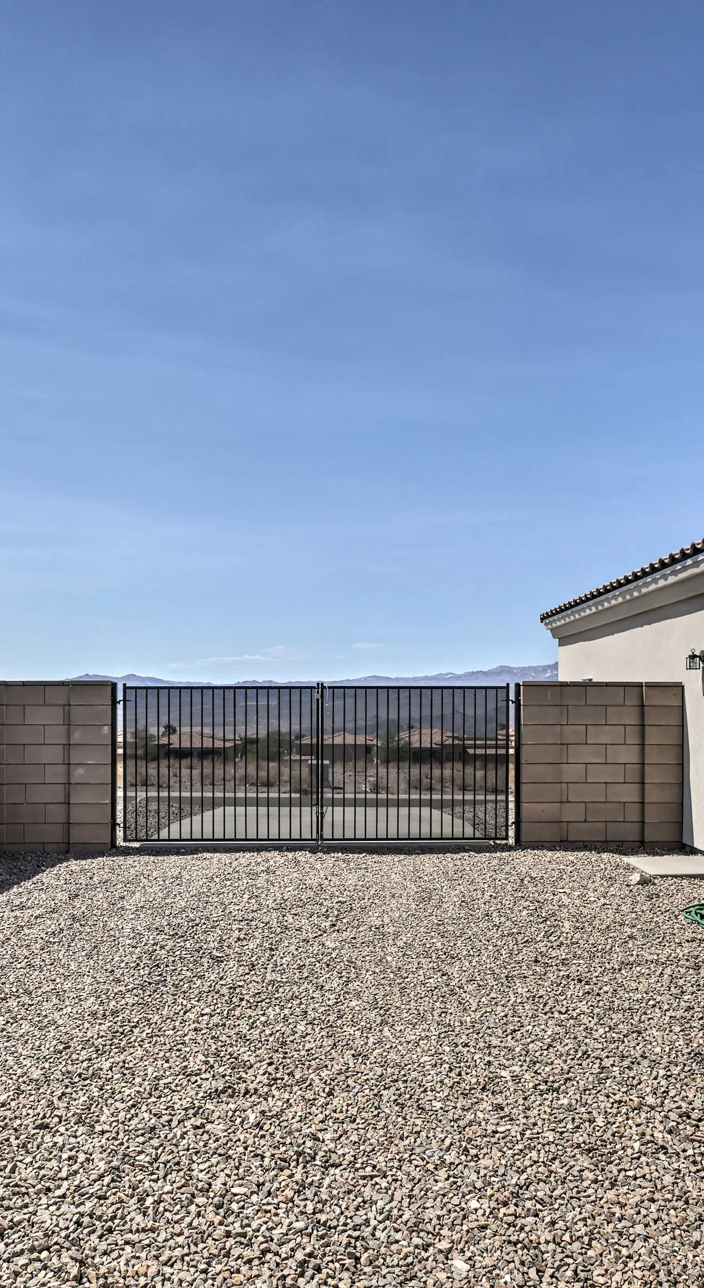 Luxe Home w/ OHV Access, 5 Mi to Lake Mohave!
