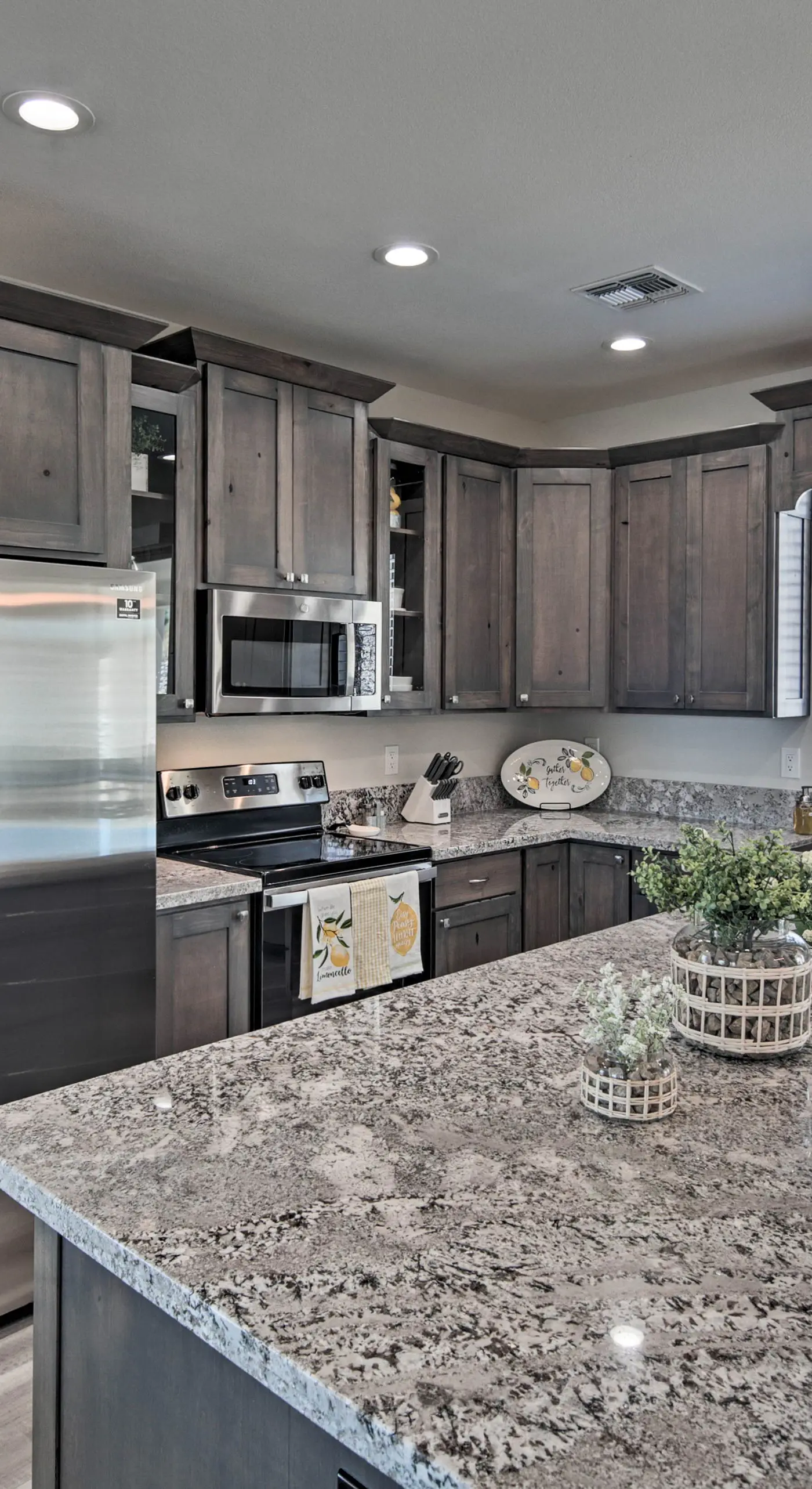 Luxe Home w/ OHV Access, 5 Mi to Lake Mohave!