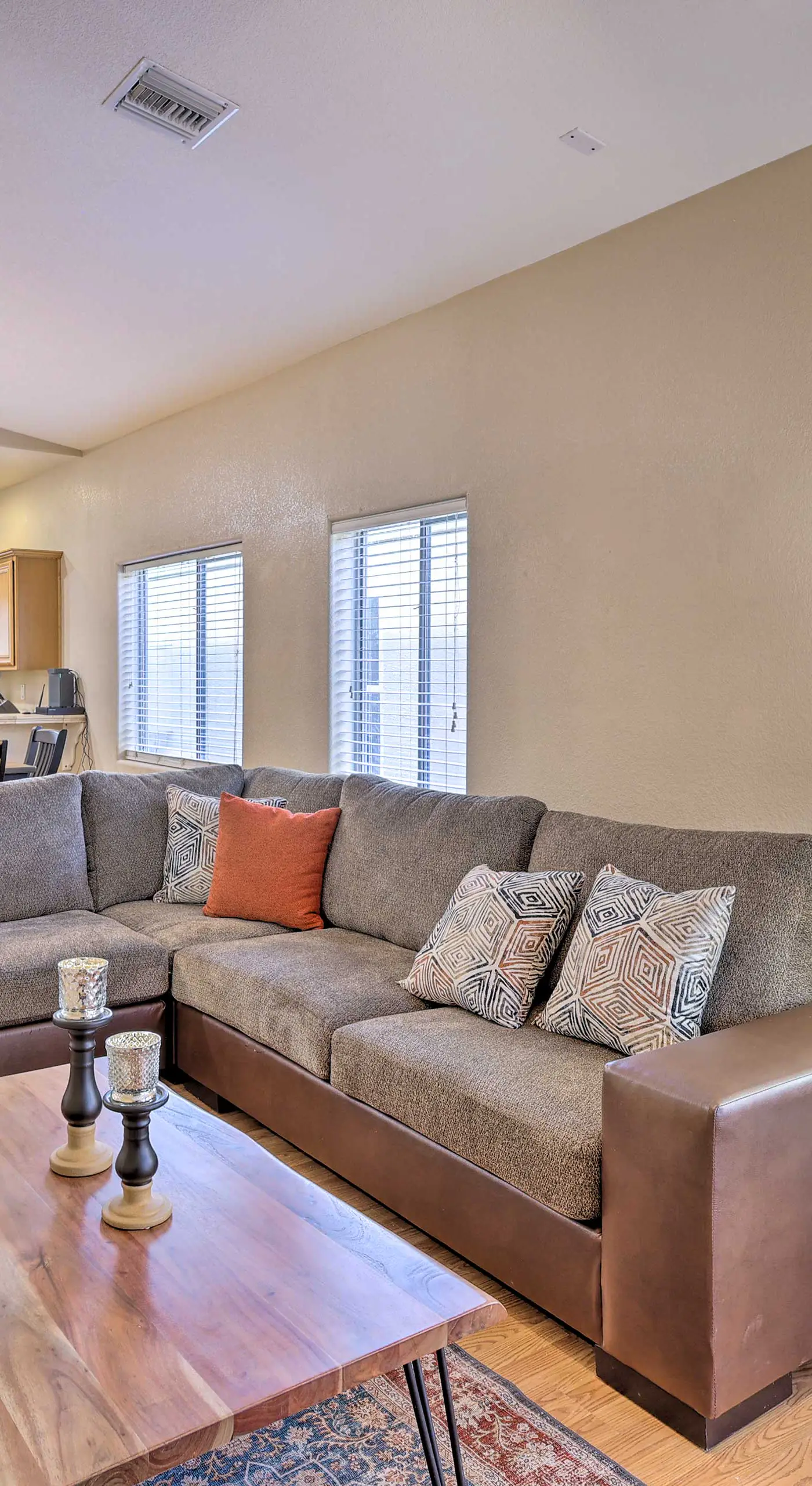 'Stonebridge River Home' in Gated Community!