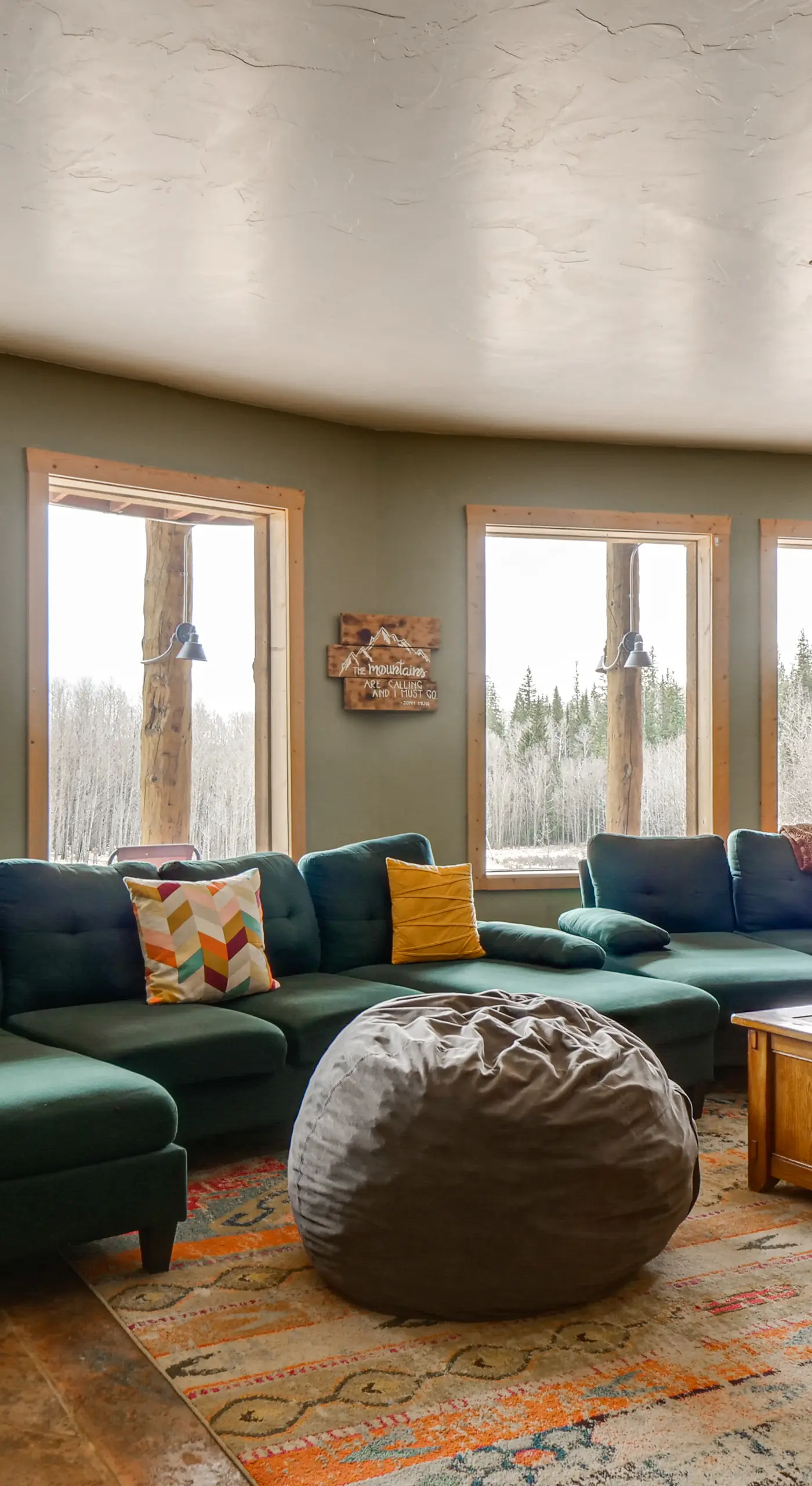 5 Acres of Scenic Beauty! Large Fairplay Log Home