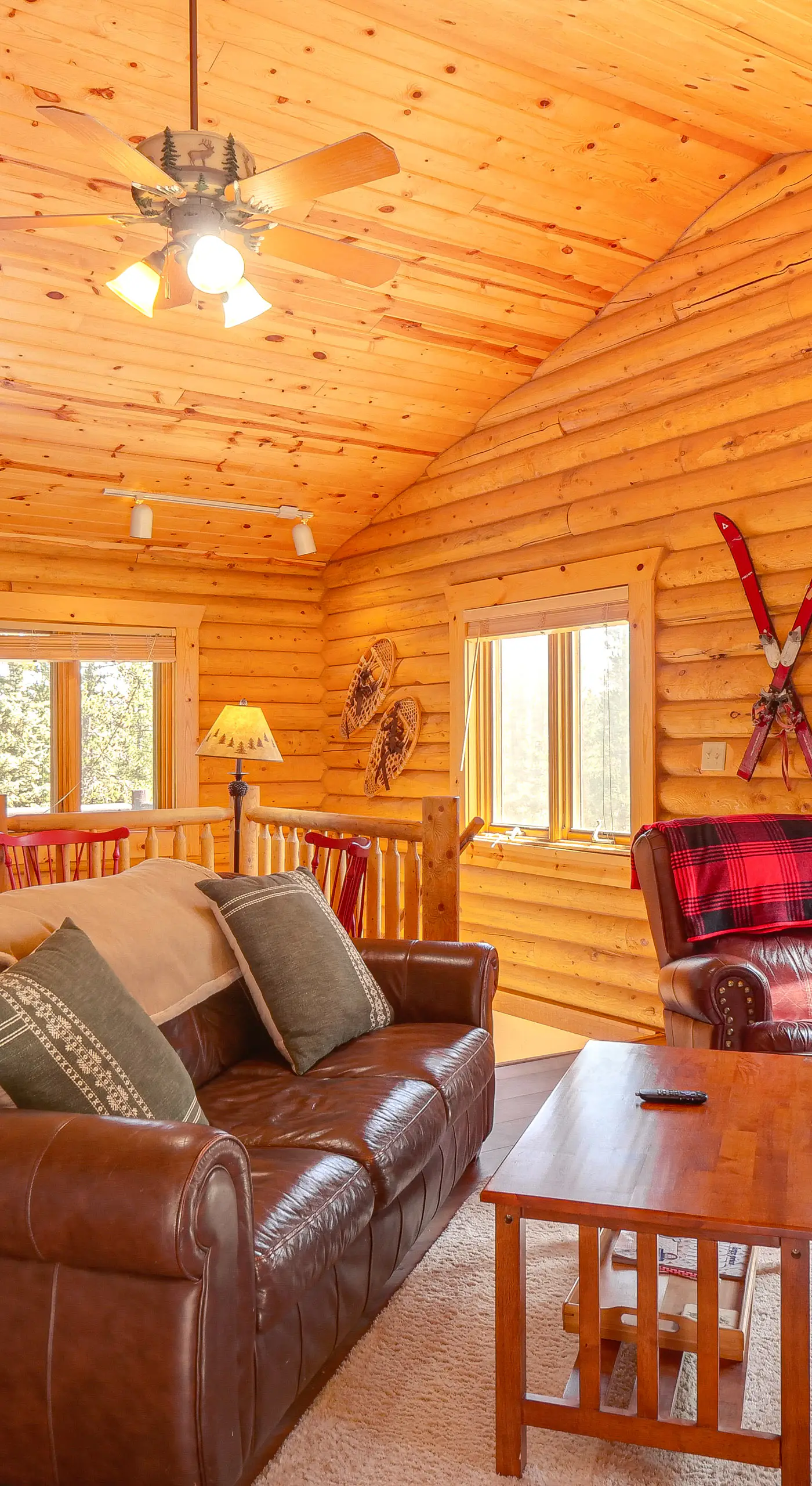 Hot Tub Hideaway w/ Views & Deck in Fairplay!