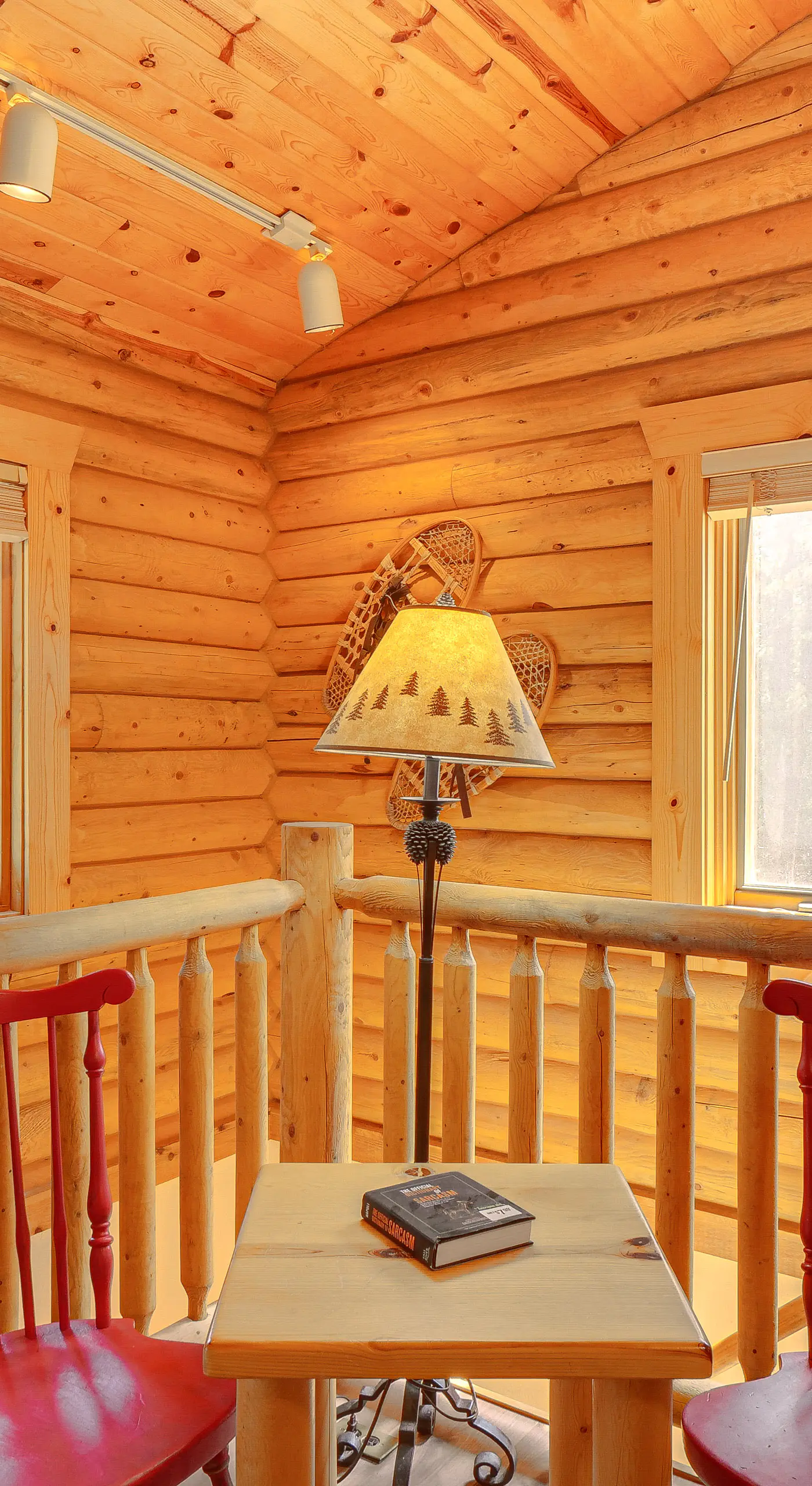 Hot Tub Hideaway w/ Views & Deck in Fairplay!