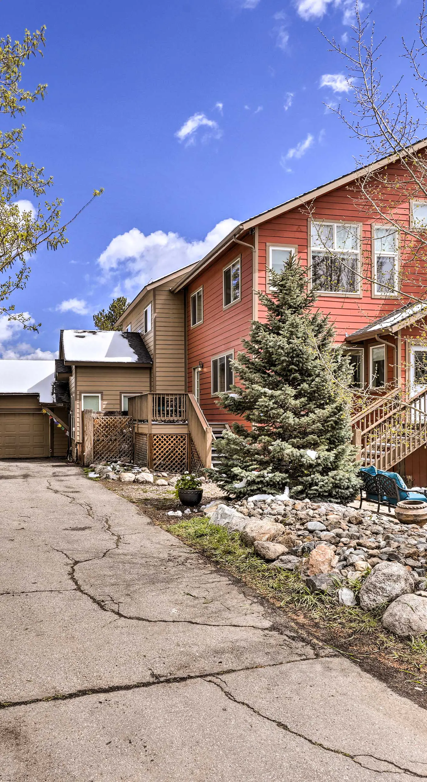 Walk to Frisco Main St: Townhome Steps to Trail!