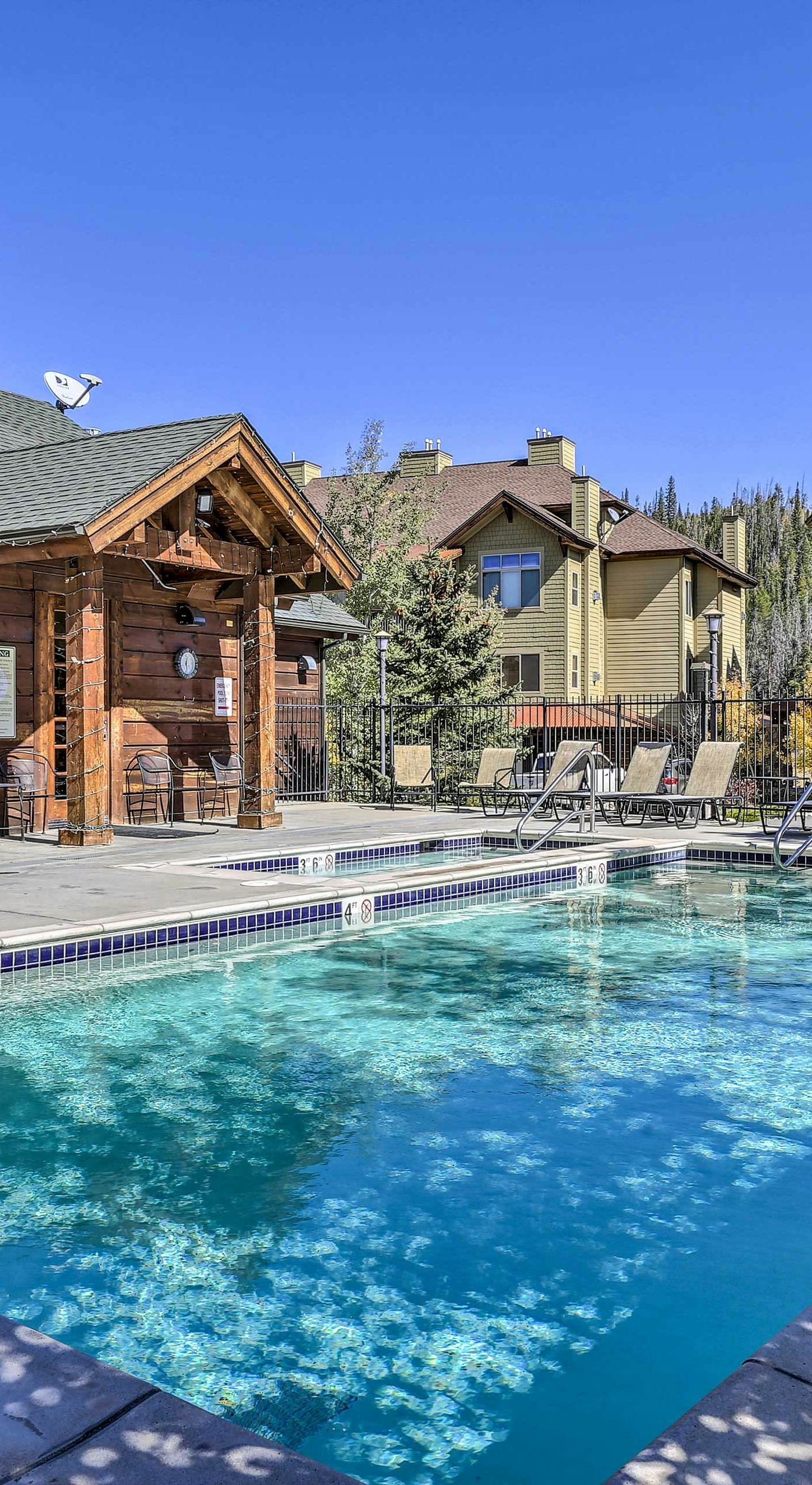 Four-Season Winter Park Condo w/ Pool Access!