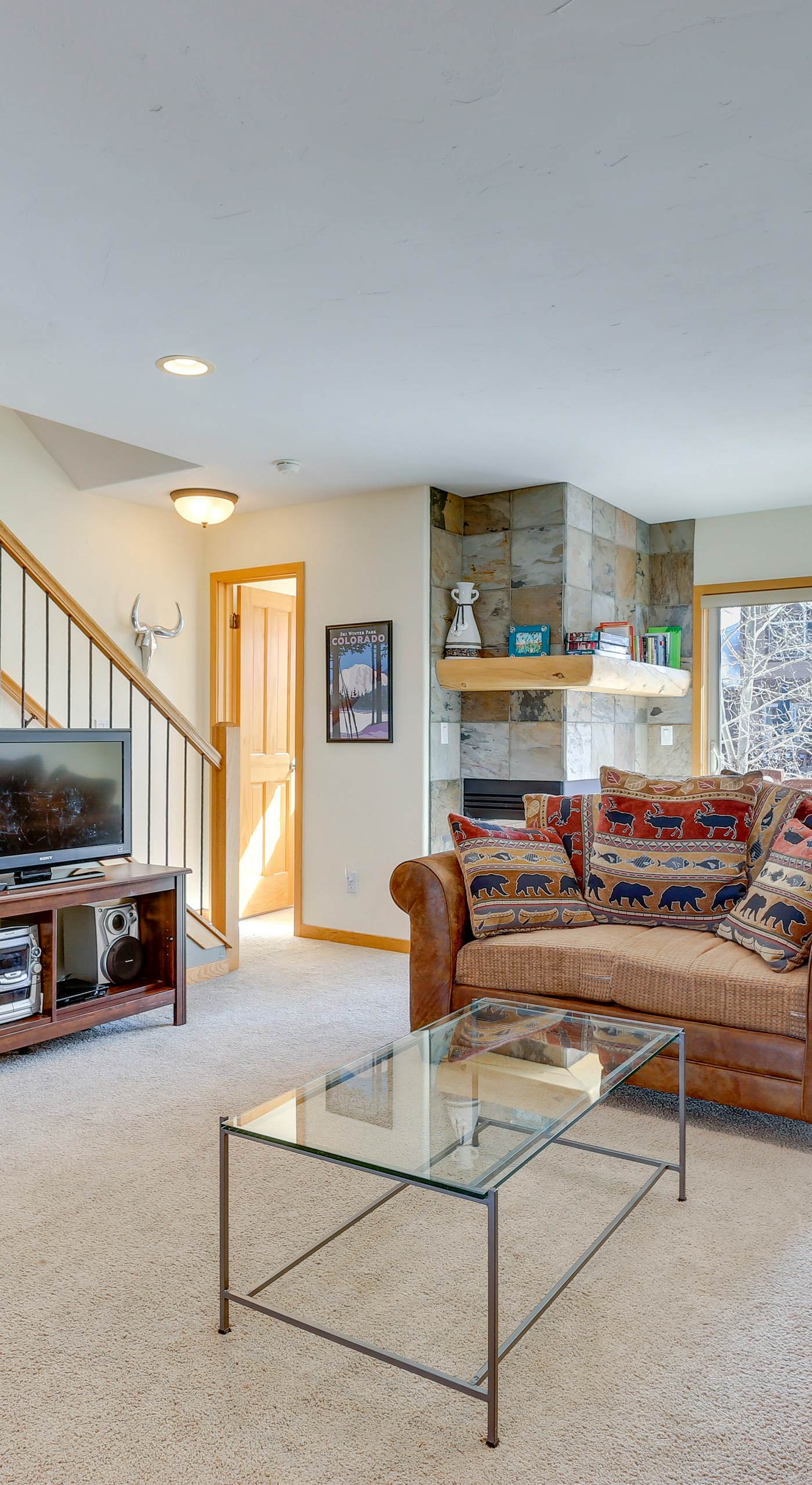 Airy Winter Park Gem w/ Private Outdoor Hot Tub!