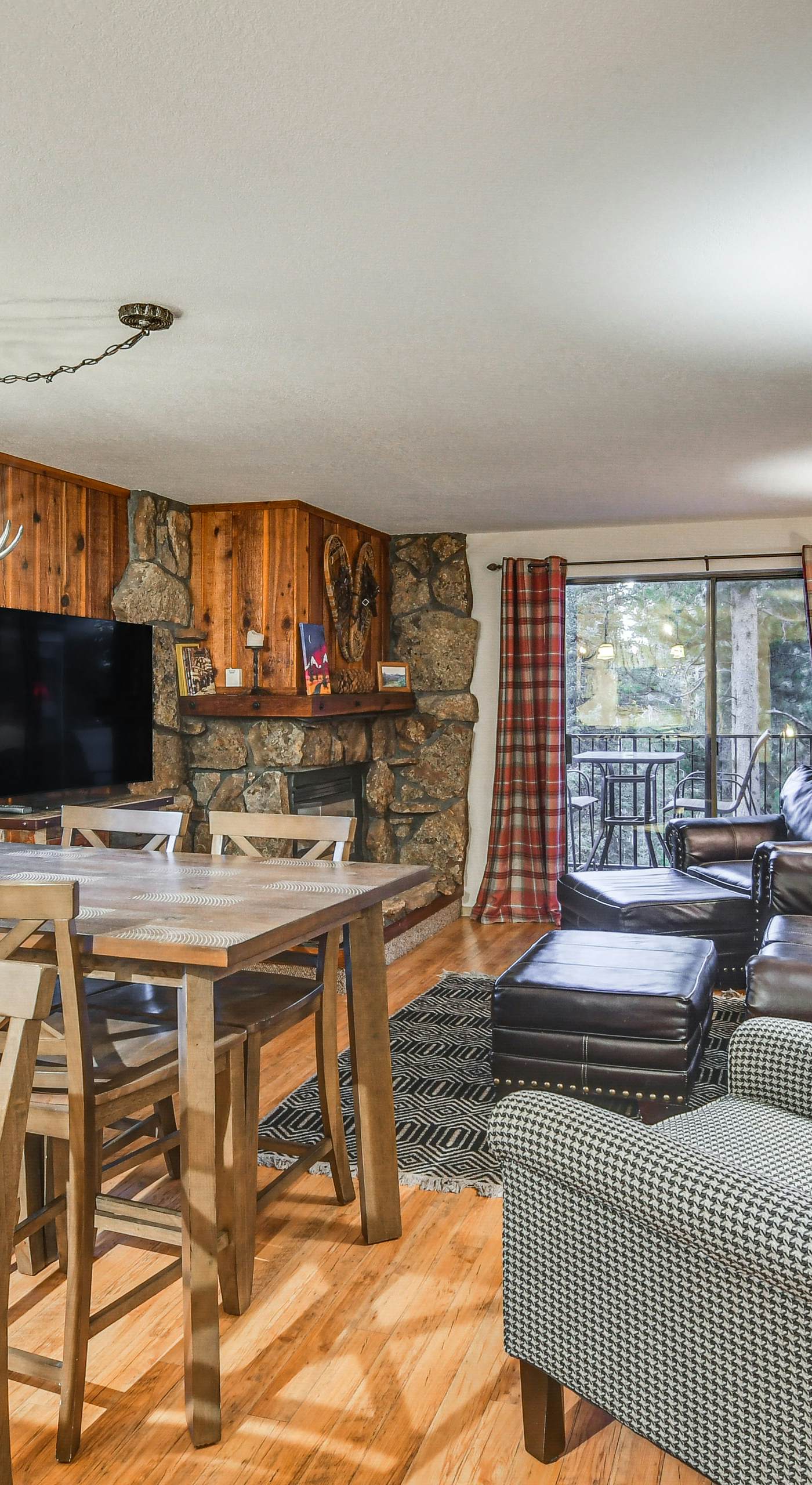 Condo w/ Pool Access: 2 Mi to Winter Park Resort!