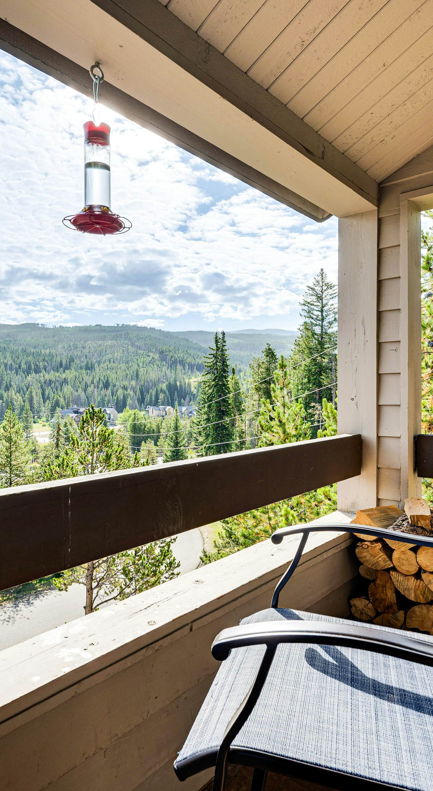 2 Mi to Winter Park Slopes: Mtn-View Condo!