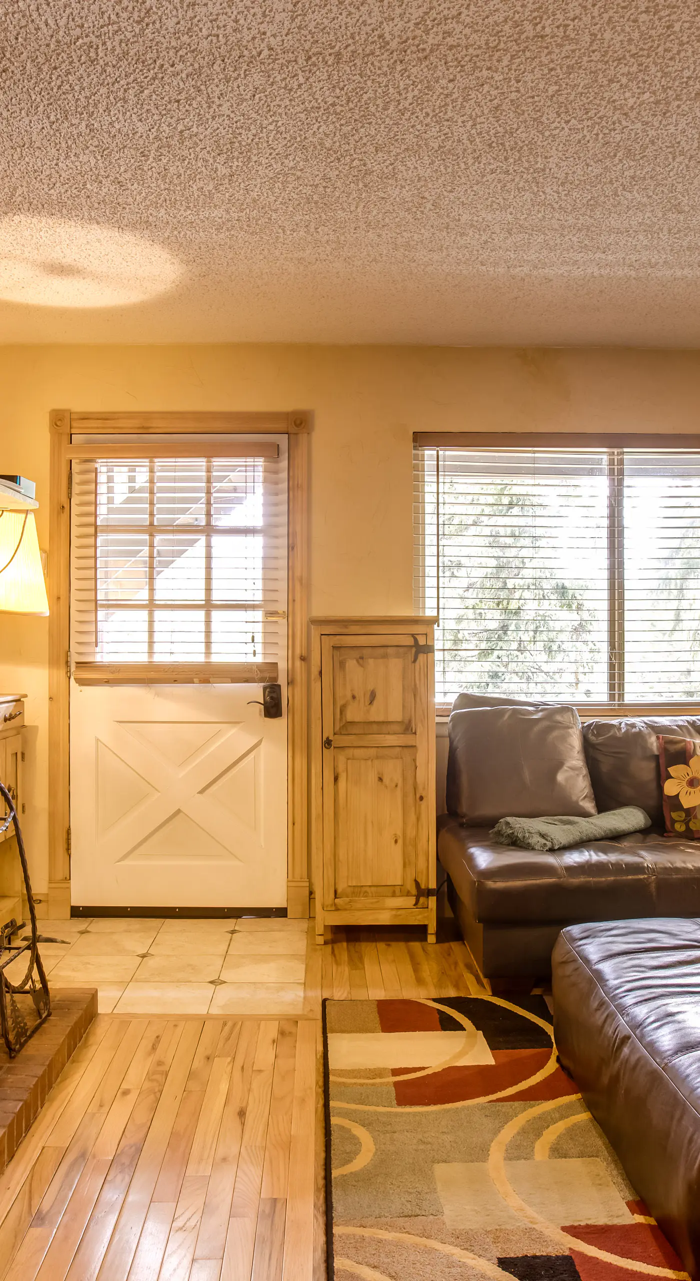 Pool & 3 Hot Tubs: Winter Park Condo on Bus Line