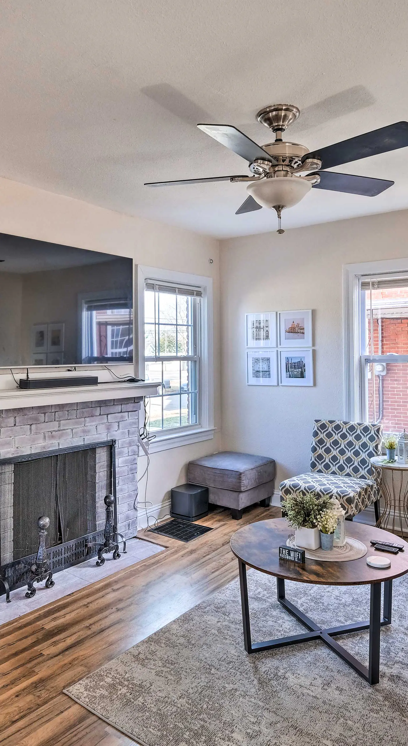 Near Churchill Downs: Pet Friendly, Fenced Yard!